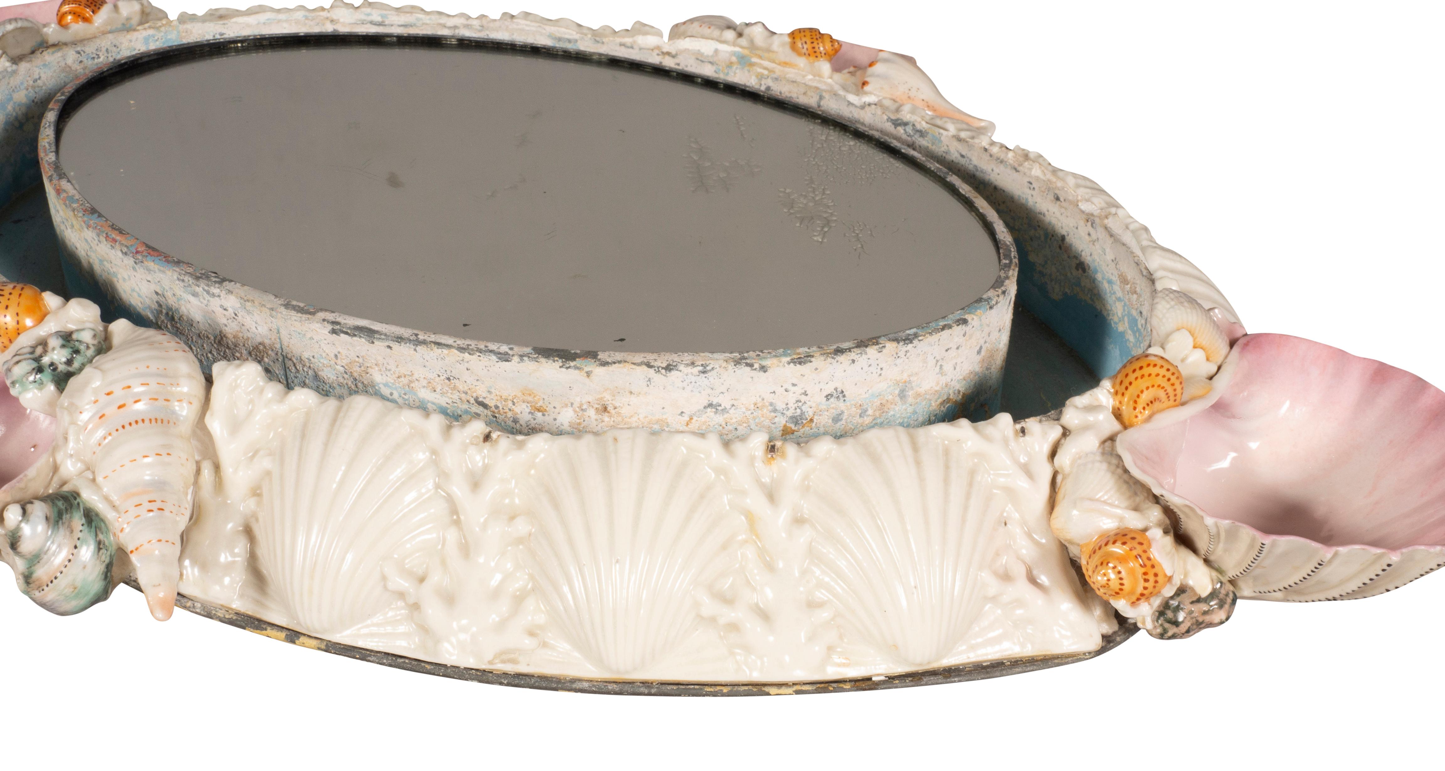 Unusual Porcelain Plateau With Sea Shell Decoration For Sale 5