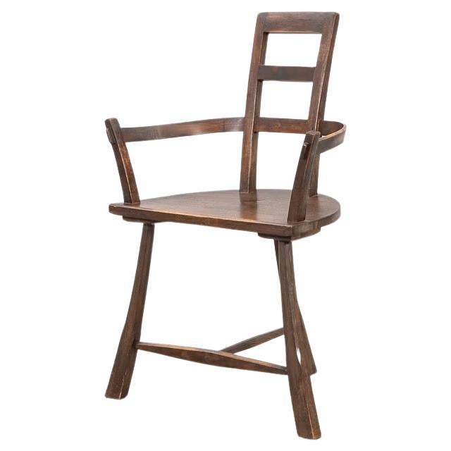 Ungewöhnlicher schwedischer primitiver Stuhl des 19. Jahrhunderts im Angebot