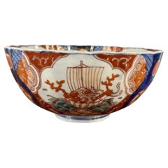 Cuenco imari japonés antiguo de calidad inusual