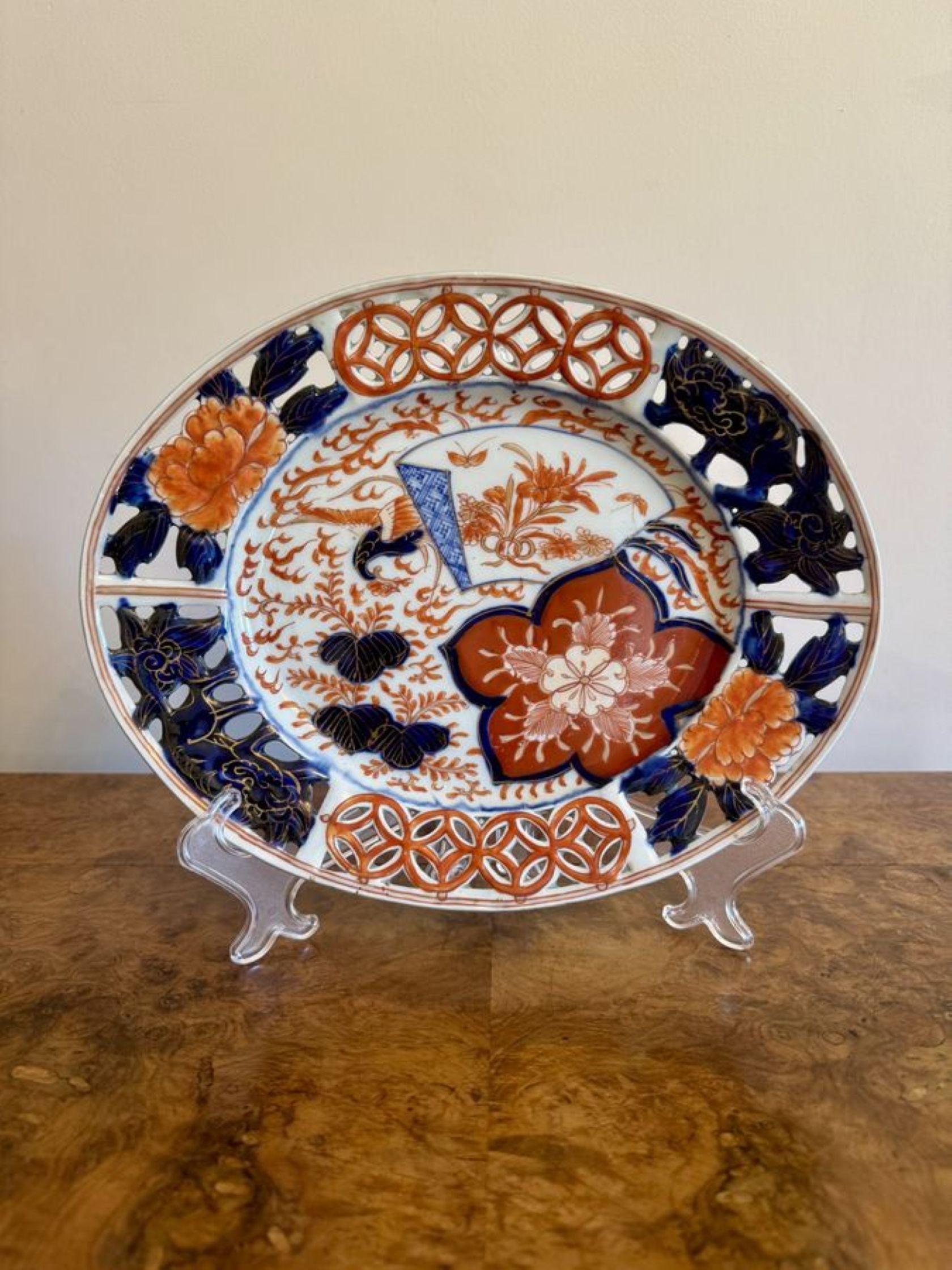 Unusual quality antique Japanese imari oval plate In Good Condition For Sale In Ipswich, GB