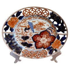 Unusual quality antique Japanese imari oval plate