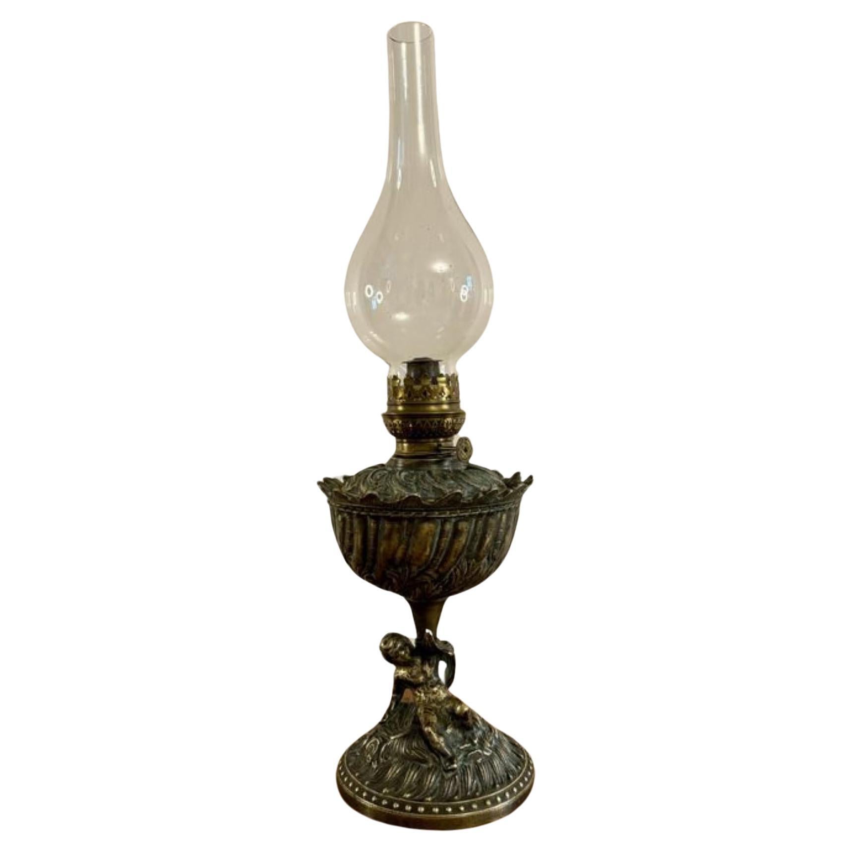 Unusual quality antique Victorian oil lamp For Sale