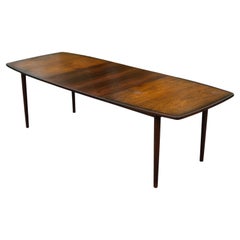 Unusual Rastad & Relling for Gustav Model R3 Rosewood Dining Table with 2 Leaves