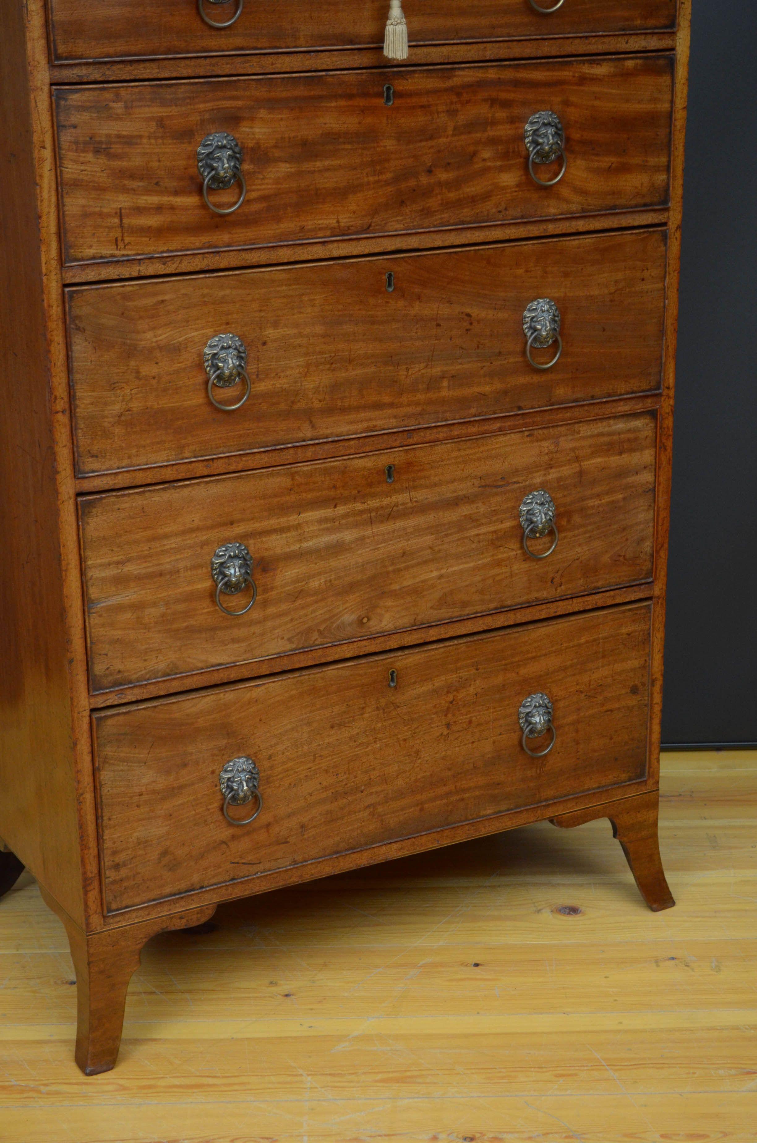 Unusual Regency Mahogany Chest of Drawers For Sale 3