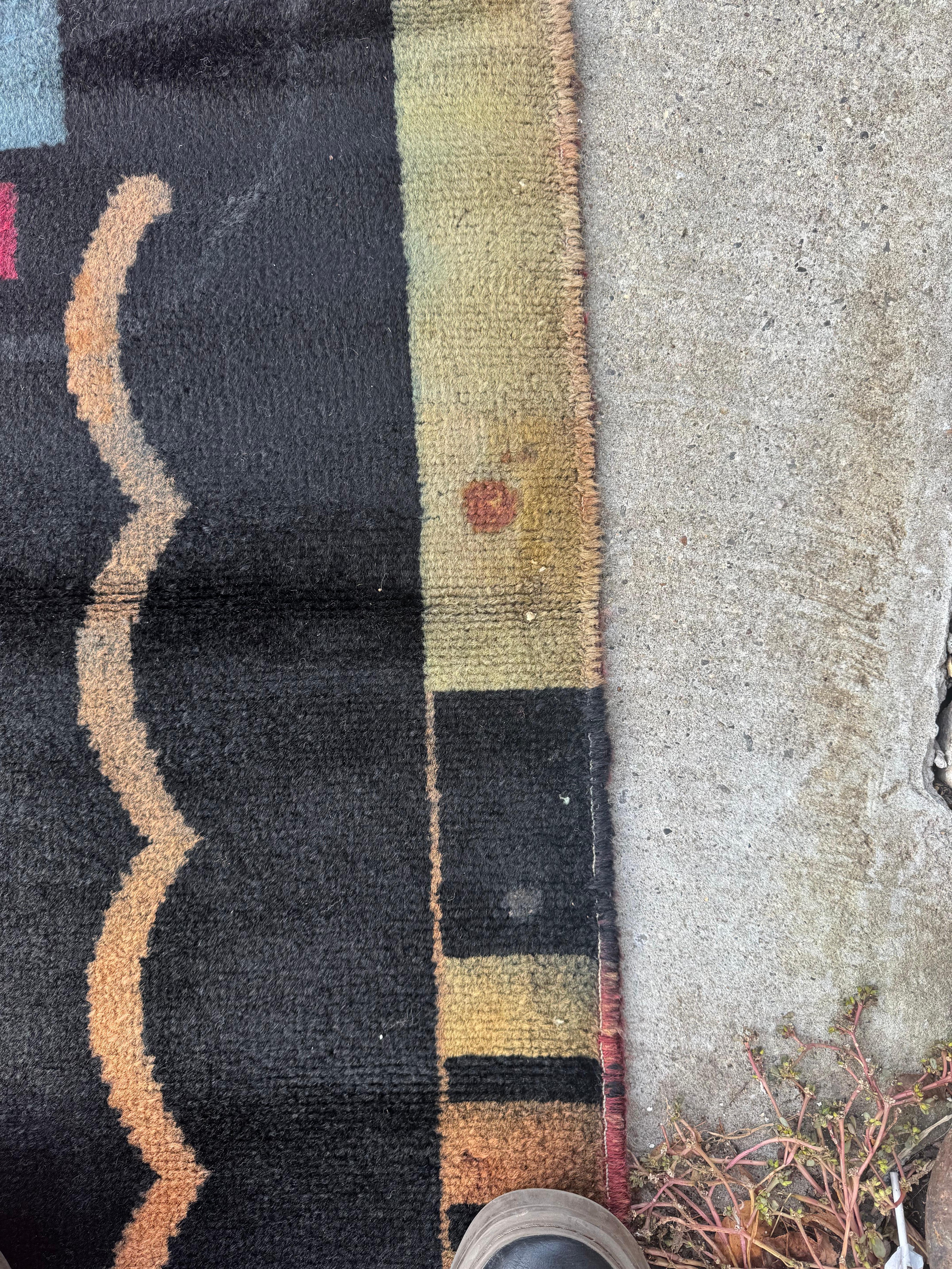 Unusual Room Size Indian Art Deco Rug.  9' x 13' For Sale 10