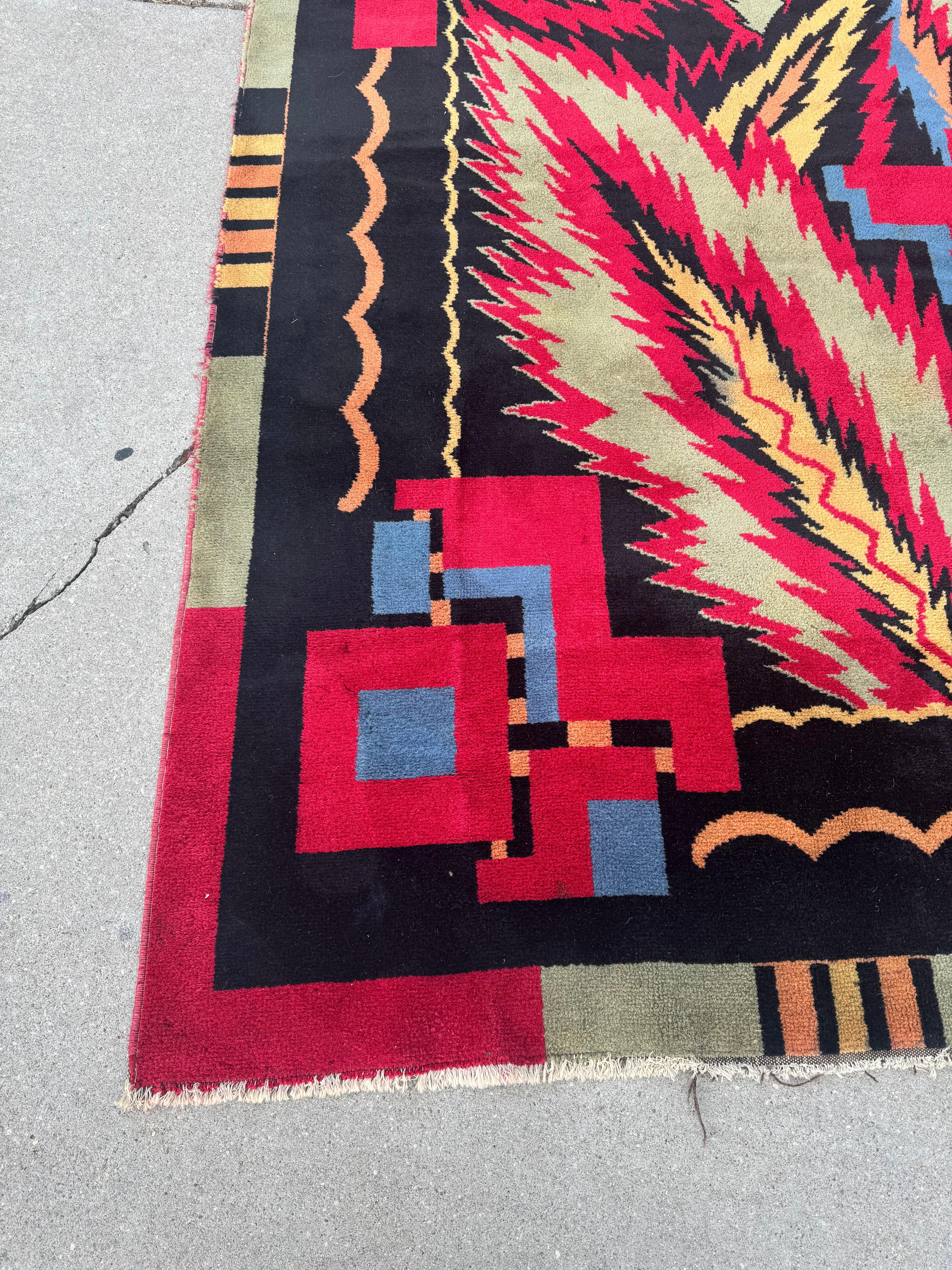 Unusual Room Size Indian Art Deco Rug.  9' x 13' For Sale 3