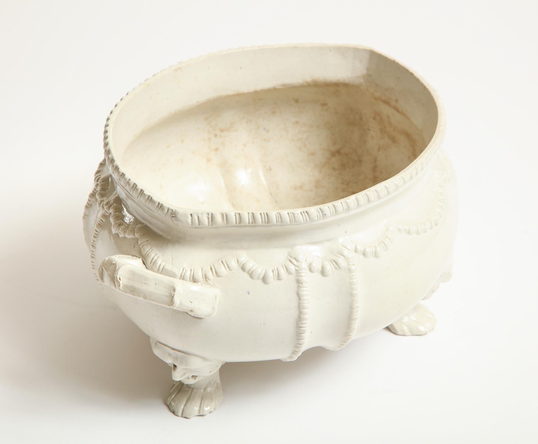 Unusual, Salt Glaze, Three-Legged Tureen, circa 1770 For Sale 4