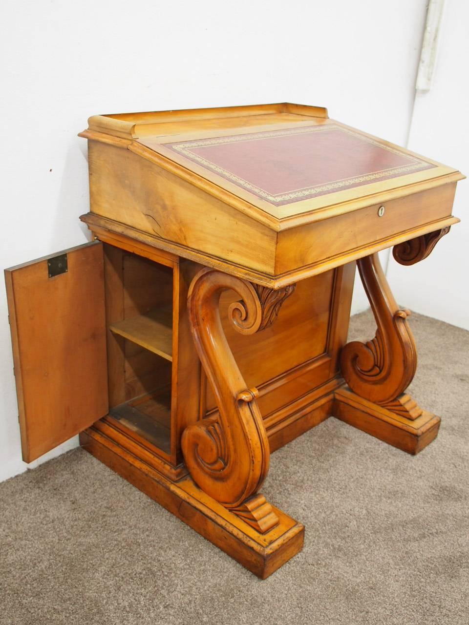 Unusual Satin Birch Davenport Desk, circa 1860 For Sale 8