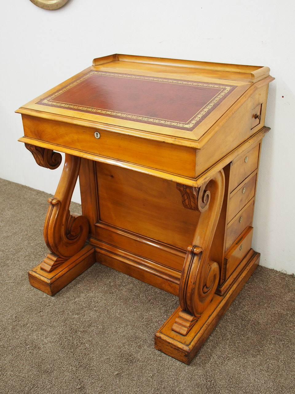 Unusual Satin Birch Davenport Desk, circa 1860 For Sale 3