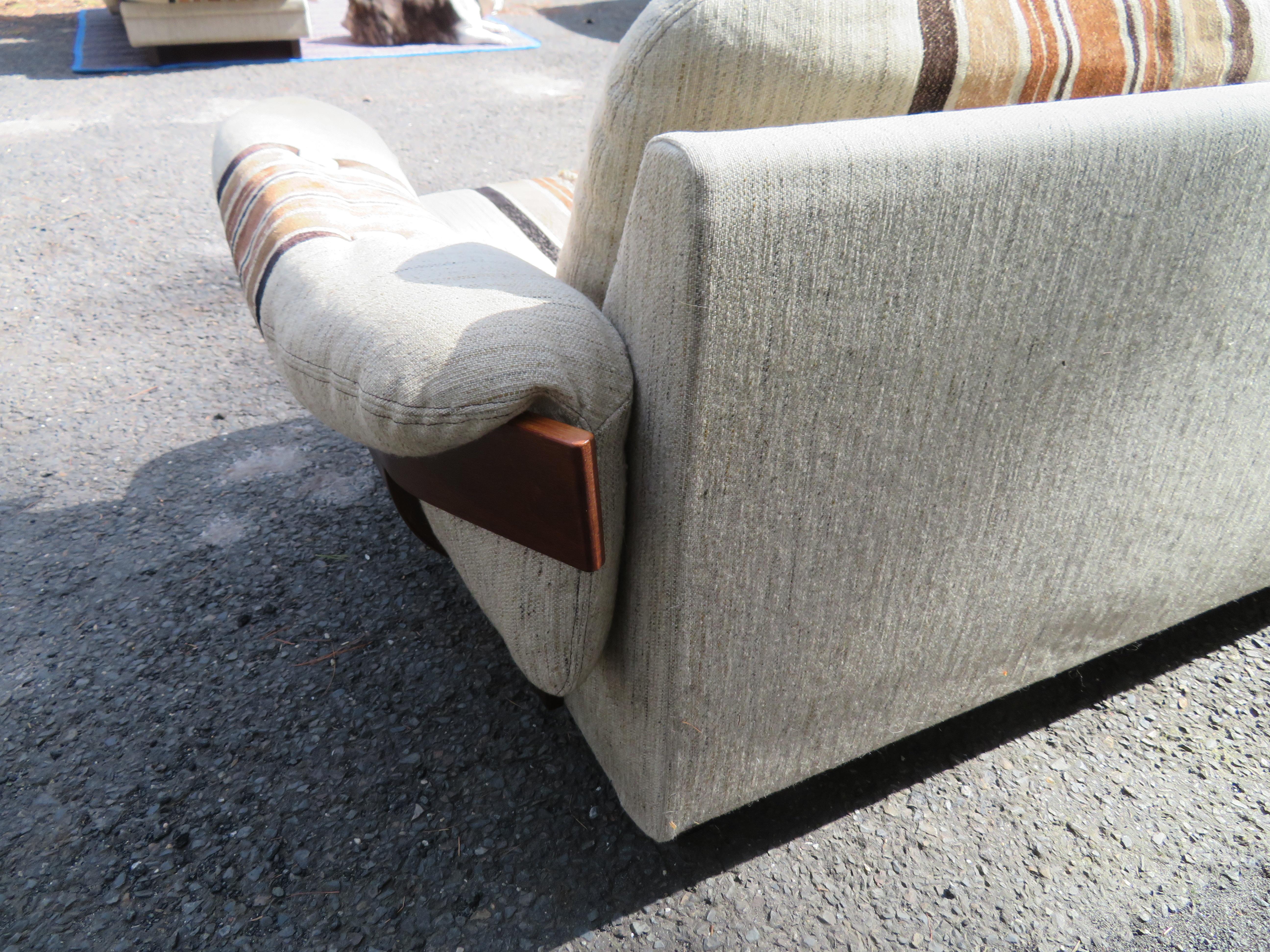 Late 20th Century Unusual Scandinavian Teak Bentwood Designer Sofa Mid-Century Modern For Sale
