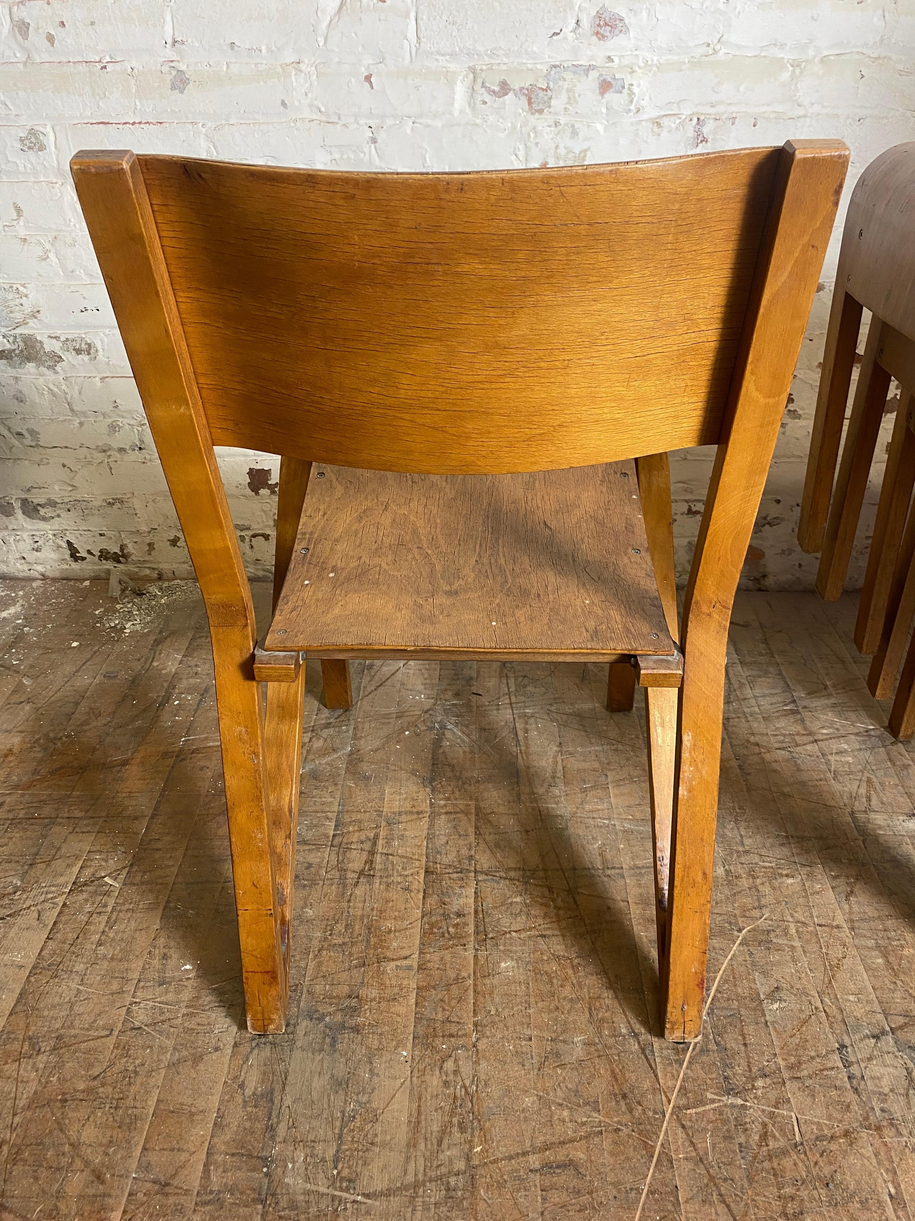 Unusual Set 6 Industrial Modernist Bauhaus Bent Plywood Stacking Chairs In Good Condition For Sale In Buffalo, NY