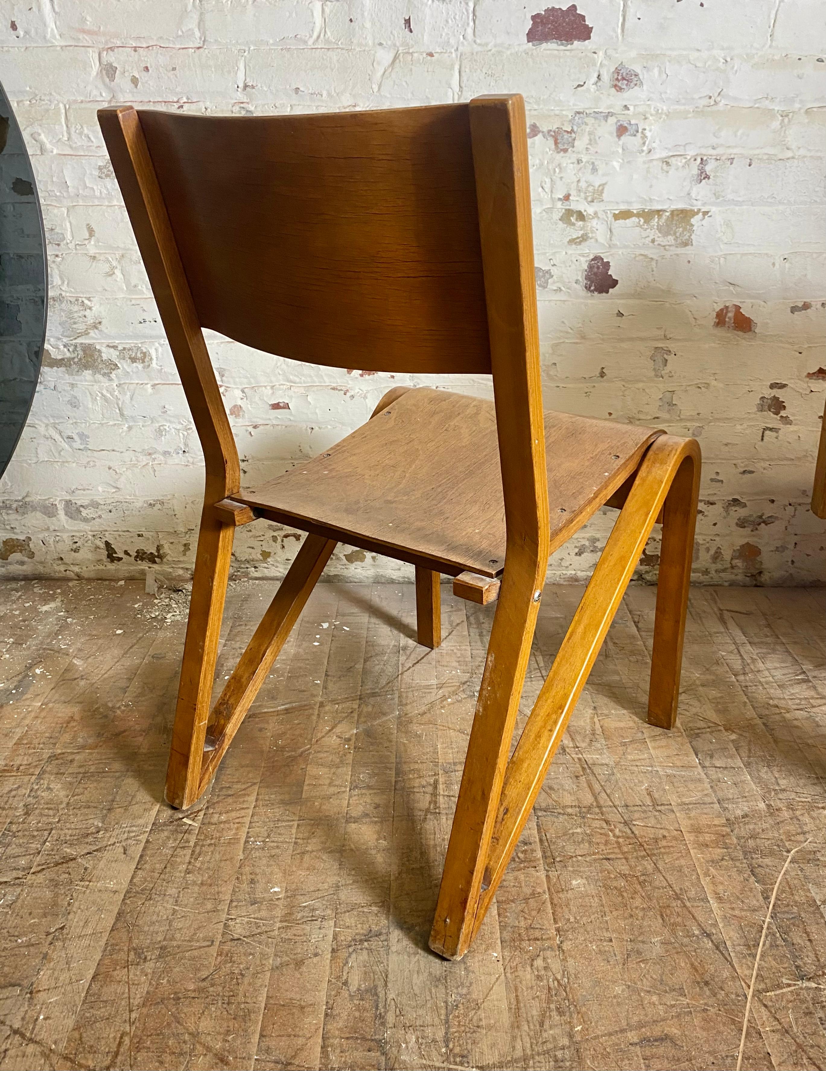 Unusual Set 6 Industrial Modernist Bauhaus Bent Plywood Stacking Chairs In Good Condition For Sale In Buffalo, NY