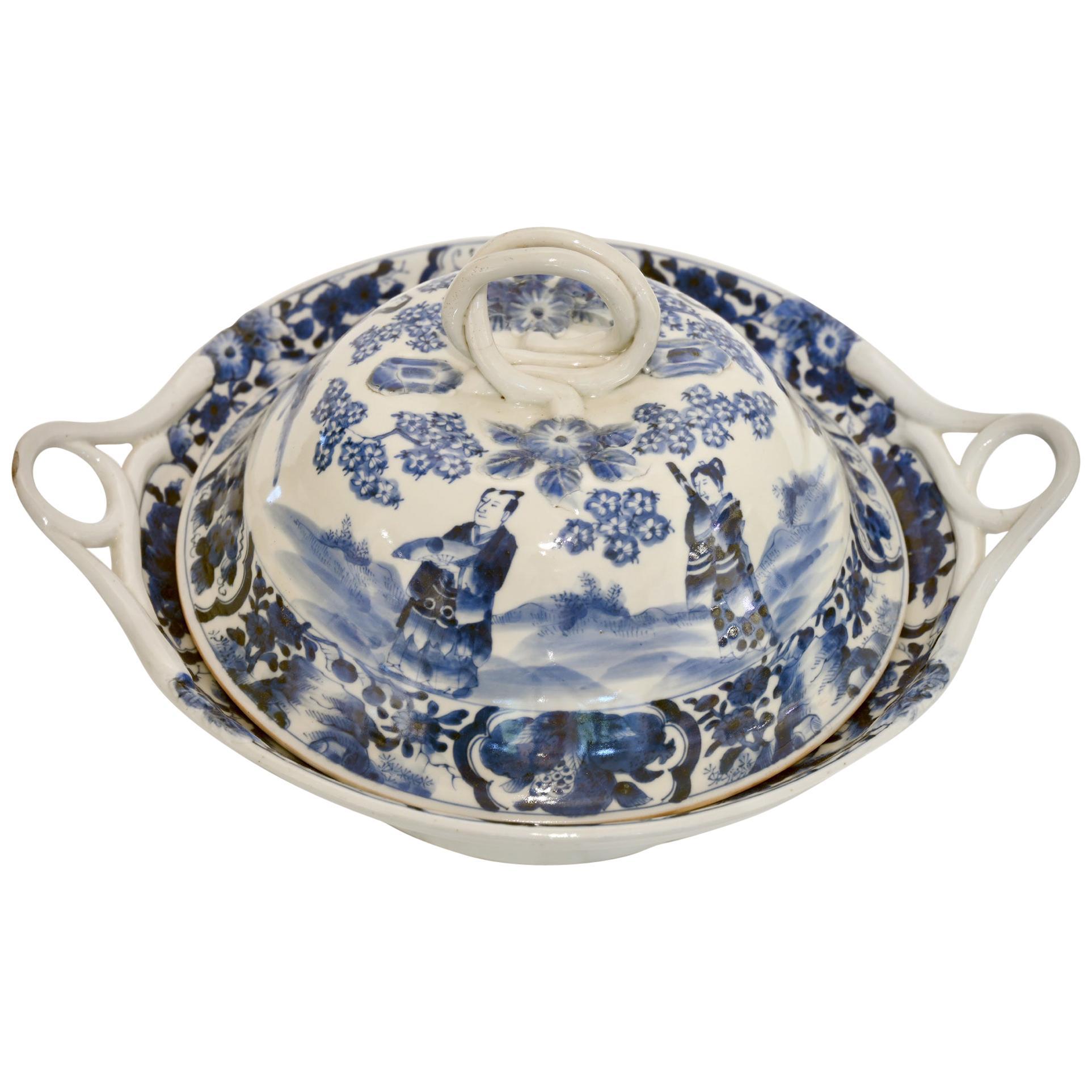 Ungewöhnliches Set aus blauen und weißen Tellern, Tellern und Deckeln aus dem 18. Jahrhundert im Angebot
