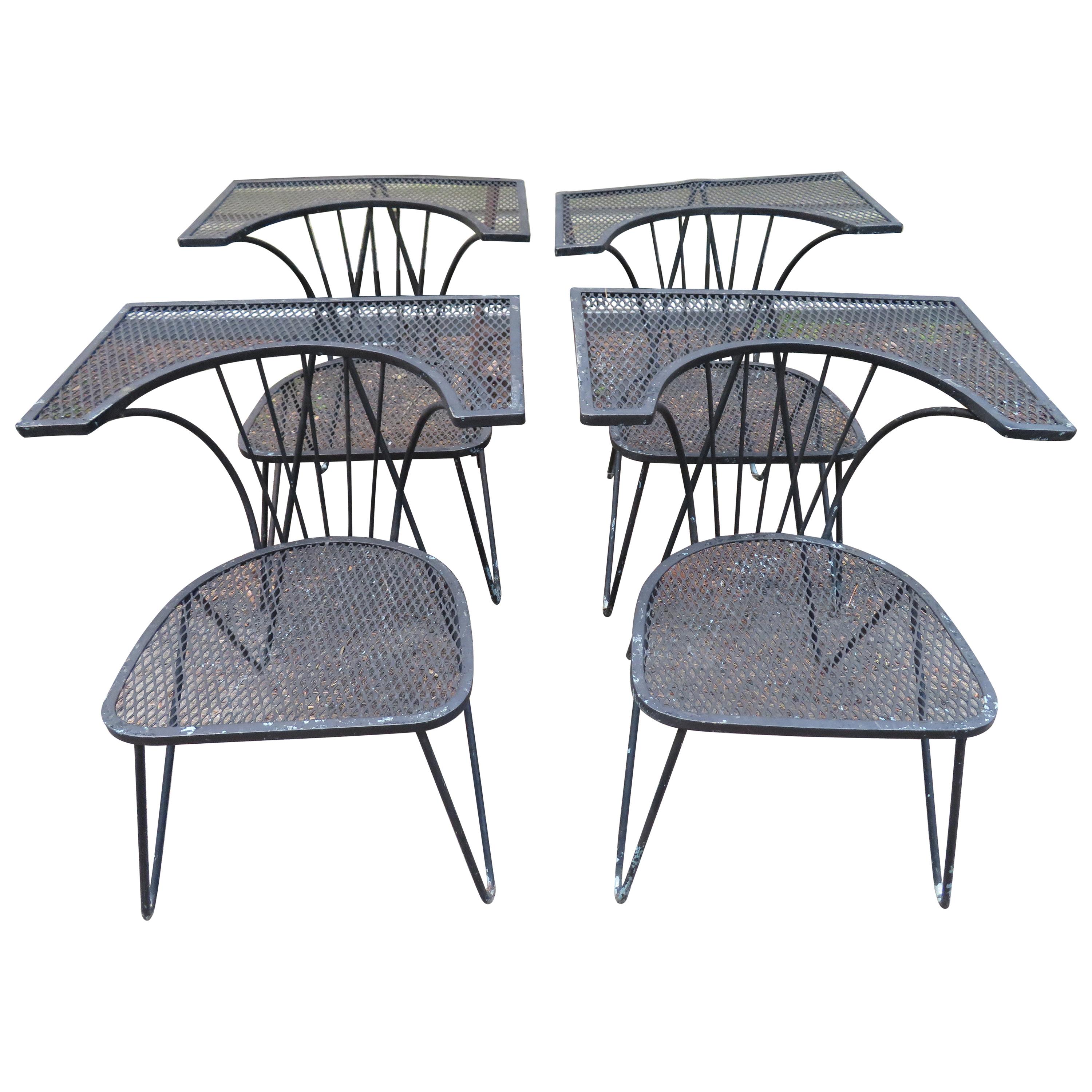 Ensemble inhabituel de 4 chaises de patio géométriques Salterini Mid-Century Modern en vente