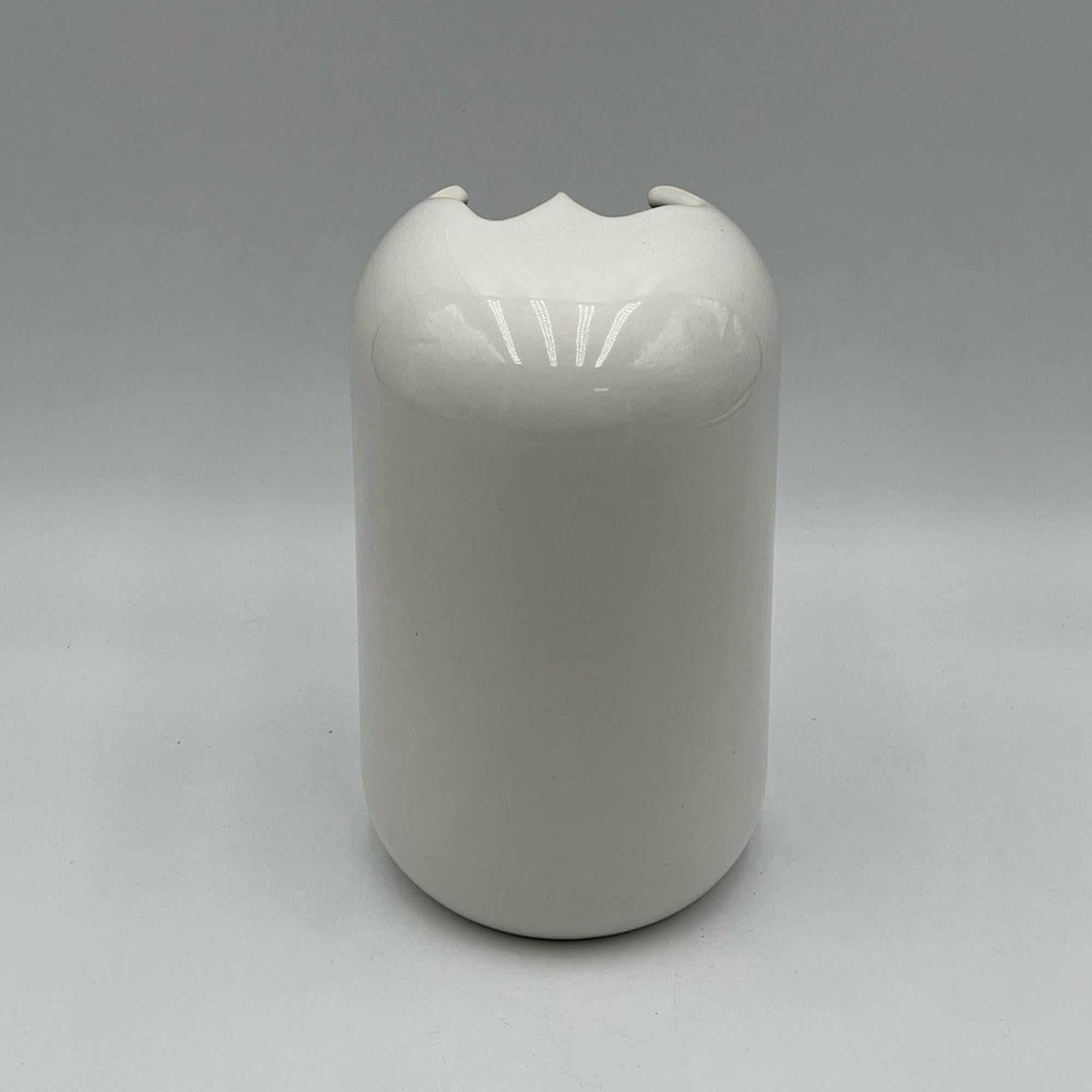 Fin du 20e siècle Vase insolite en céramique de l'ère spatiale de Gabbianelli, Italie, 1970 en vente