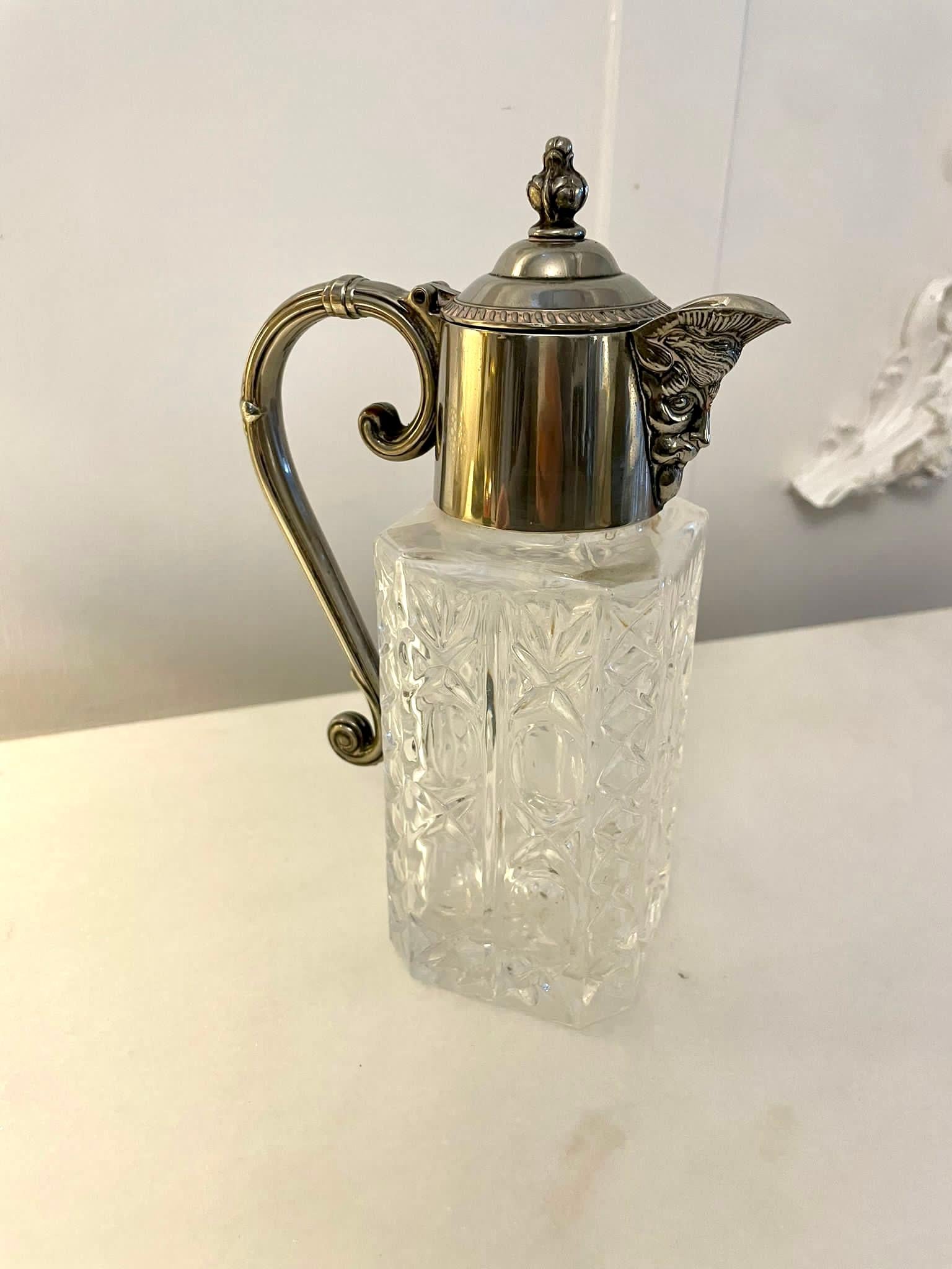 Unusual square antique Edwardian quality claret jug having a quality antique claret jug with a silver plated top and a square cut glass jug

An attractive example in lovely original condition


H 20.5 x W 7 x D 14cm
Date 1900.
 