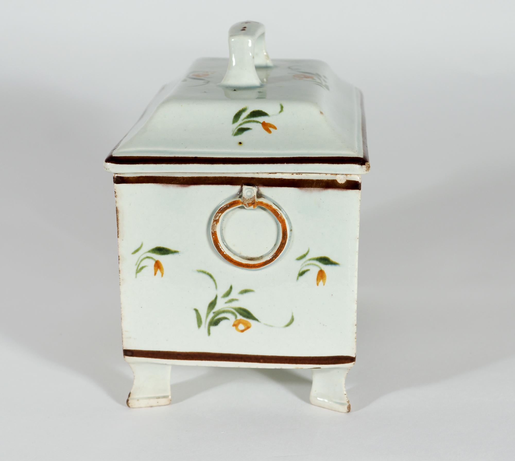 Unusual Swansea Prattware Pearlware Pottery Covered Botanical Tea Caddy Box In Good Condition For Sale In Downingtown, PA