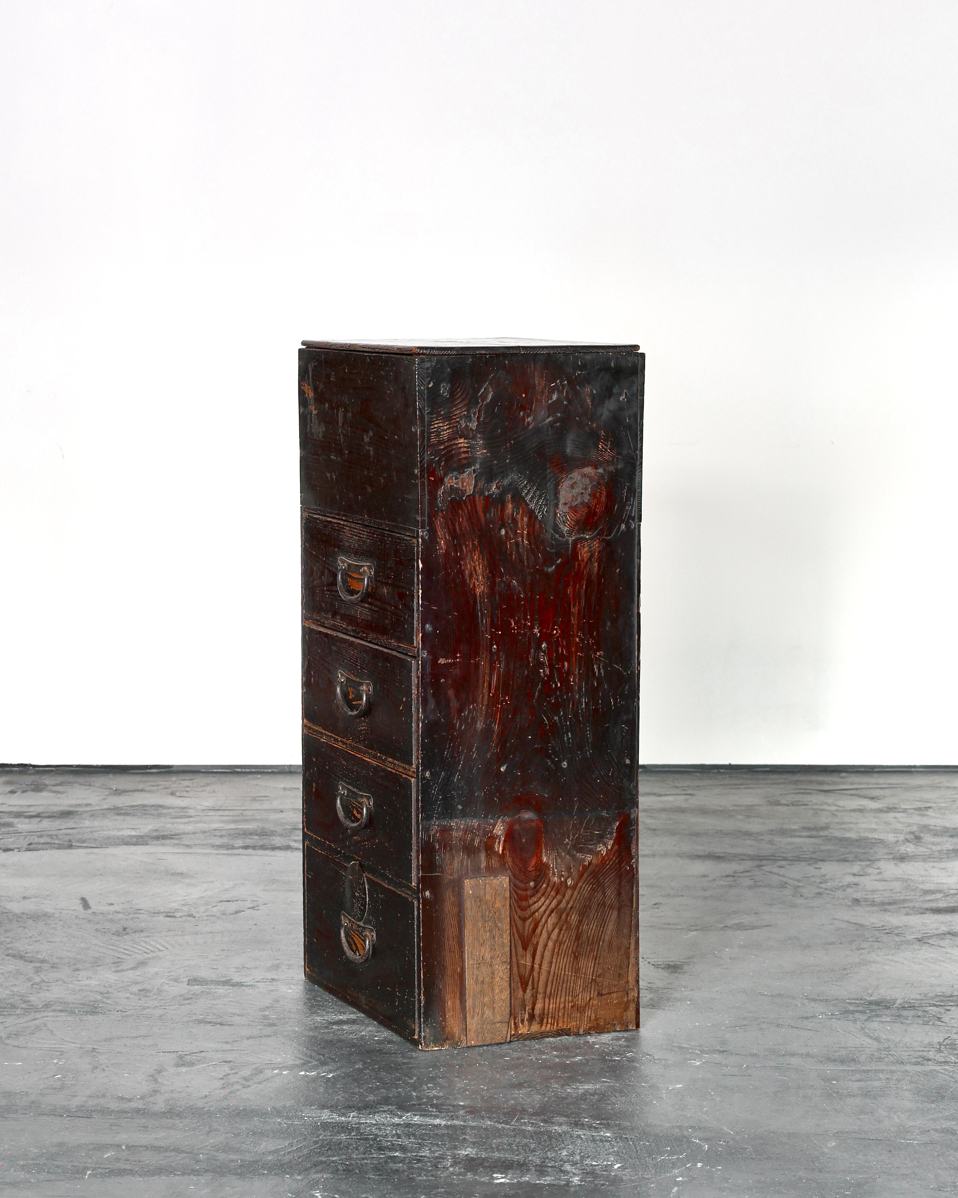 XIX secolo Insolito Tansu Wabi Sabi giapponese alto del periodo Meiji in vendita