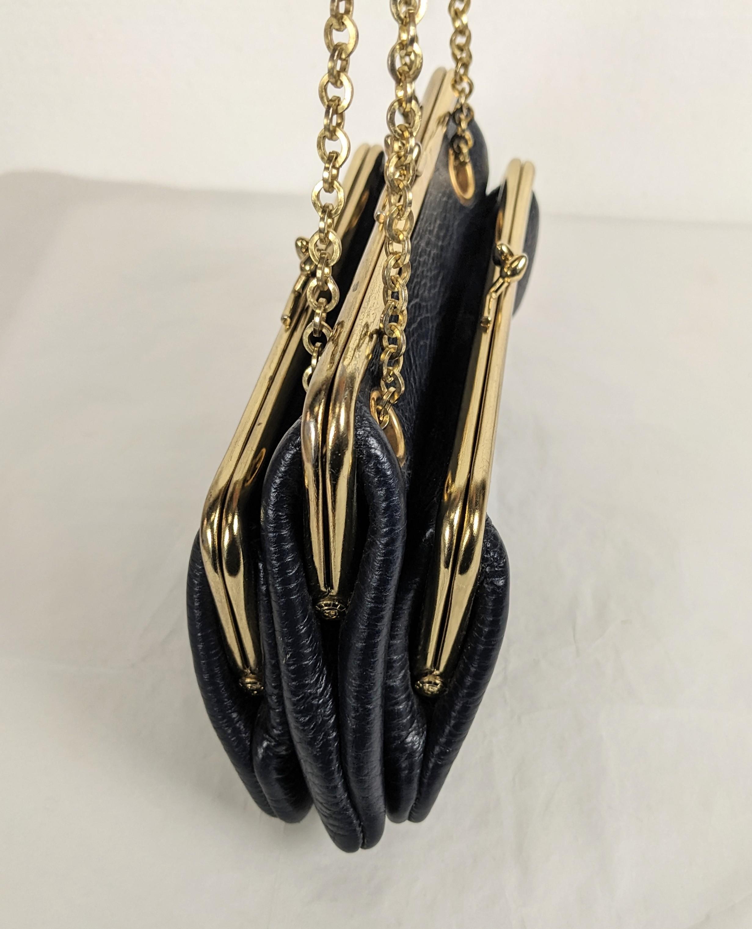 Sac inhabituel à triple serrure à baiser en cuir marbré Unisexe en vente