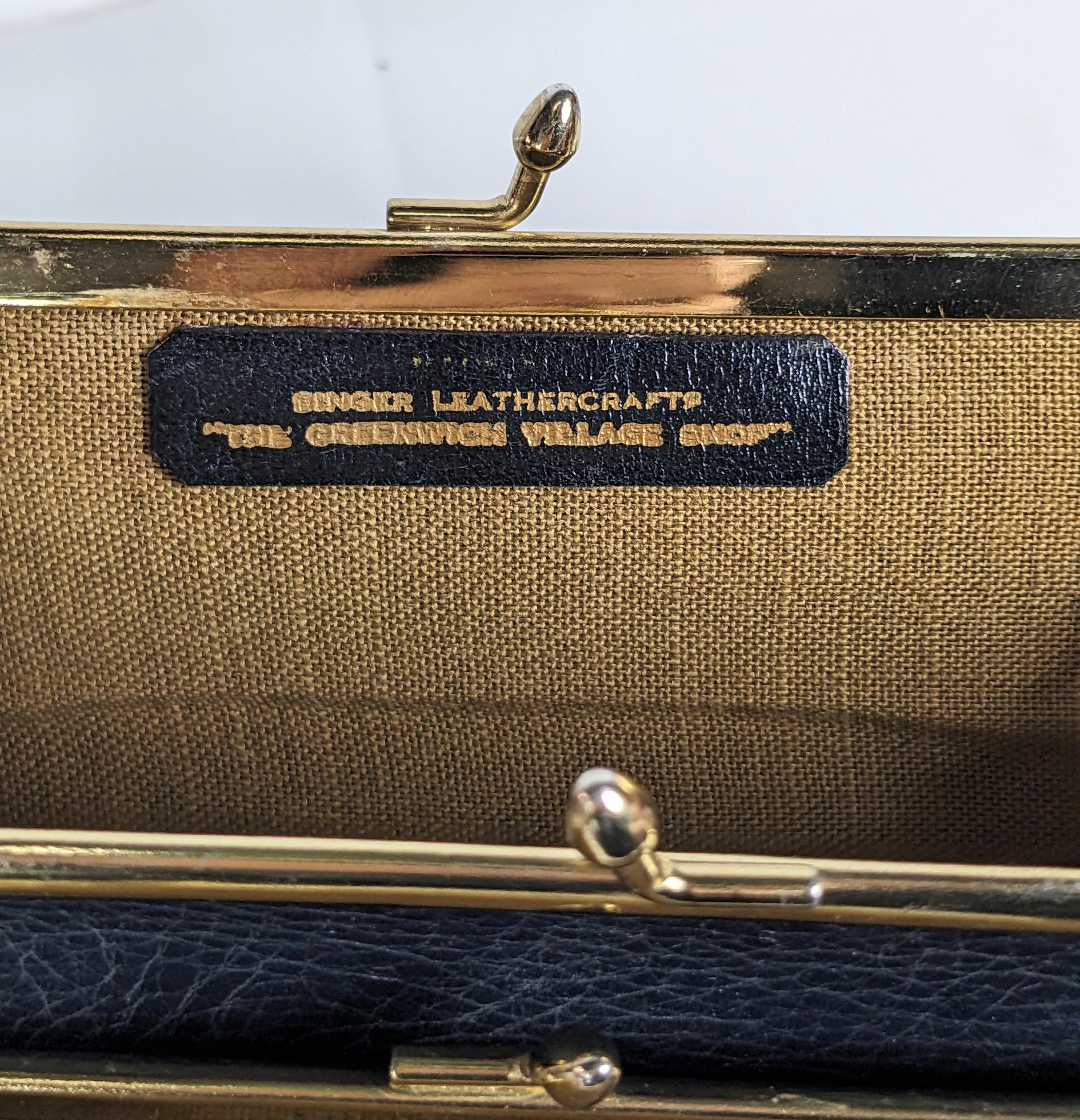 Sac inhabituel à triple serrure à baiser en cuir marbré en vente 2