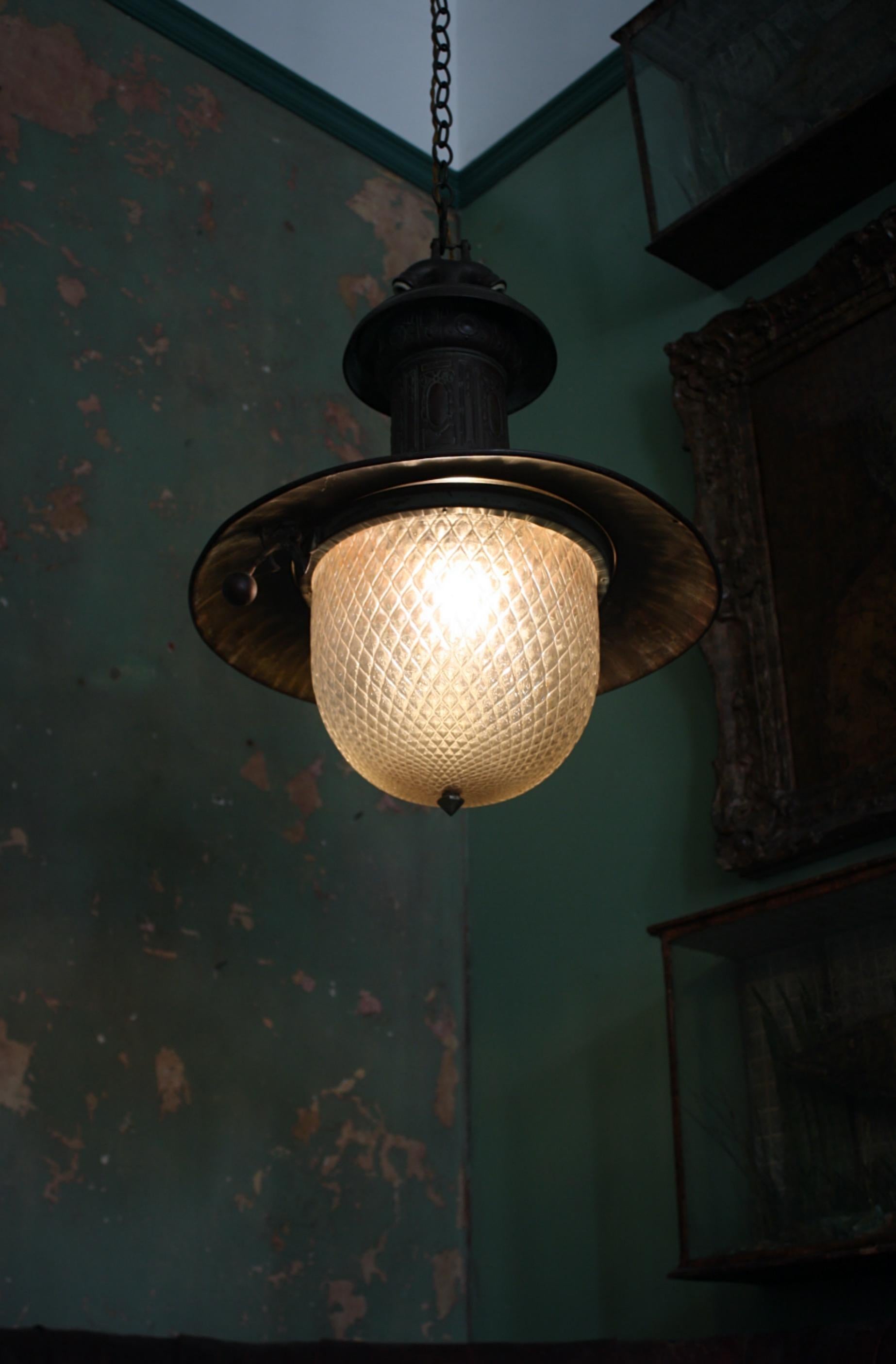 Unusual Turn of the Century Copper and Quilted Glass Gas Lantern Light 4