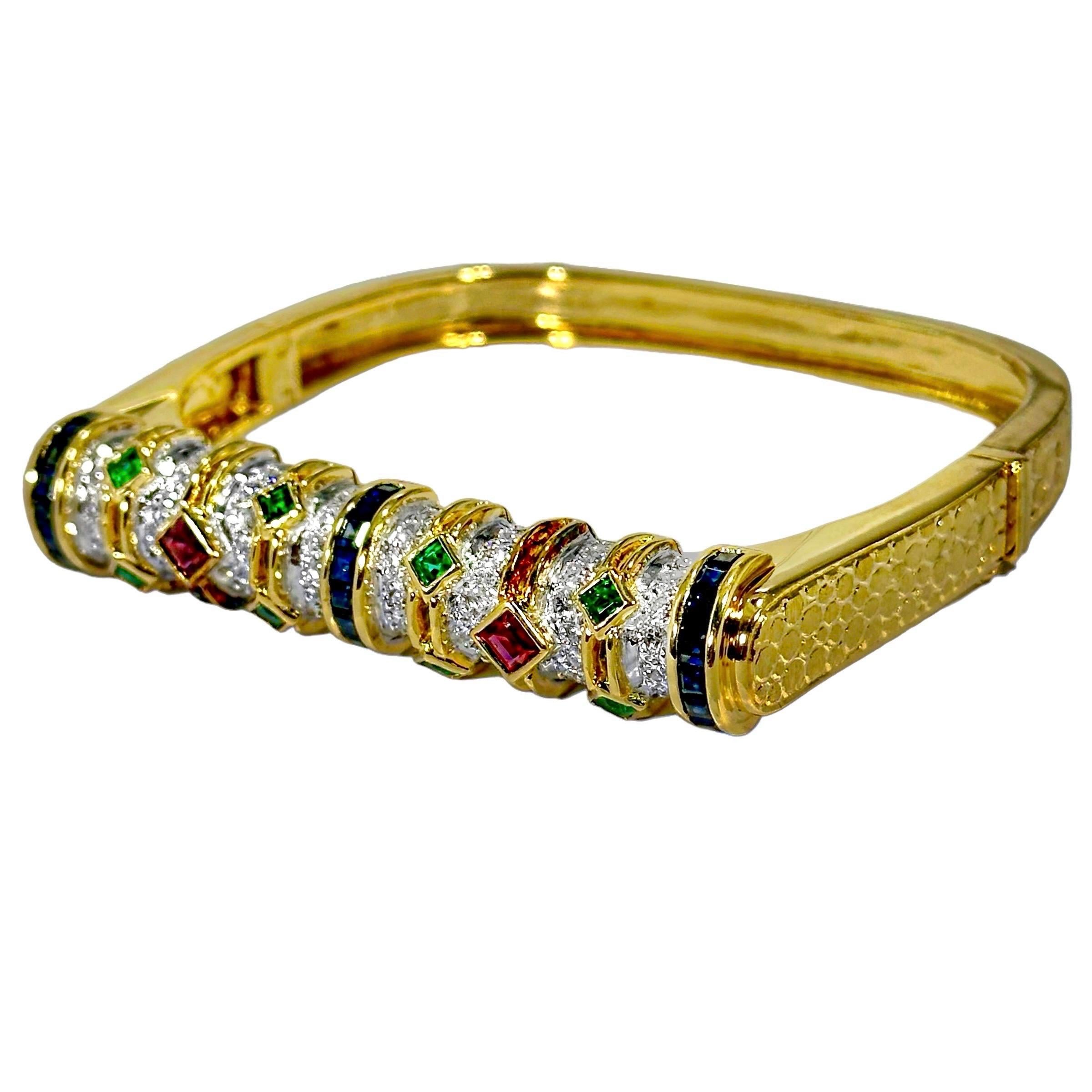Moderne Bracelet jonc inhabituel en or jaune 18 carats en forme de U avec diamant, rubis, saphir et émeraude