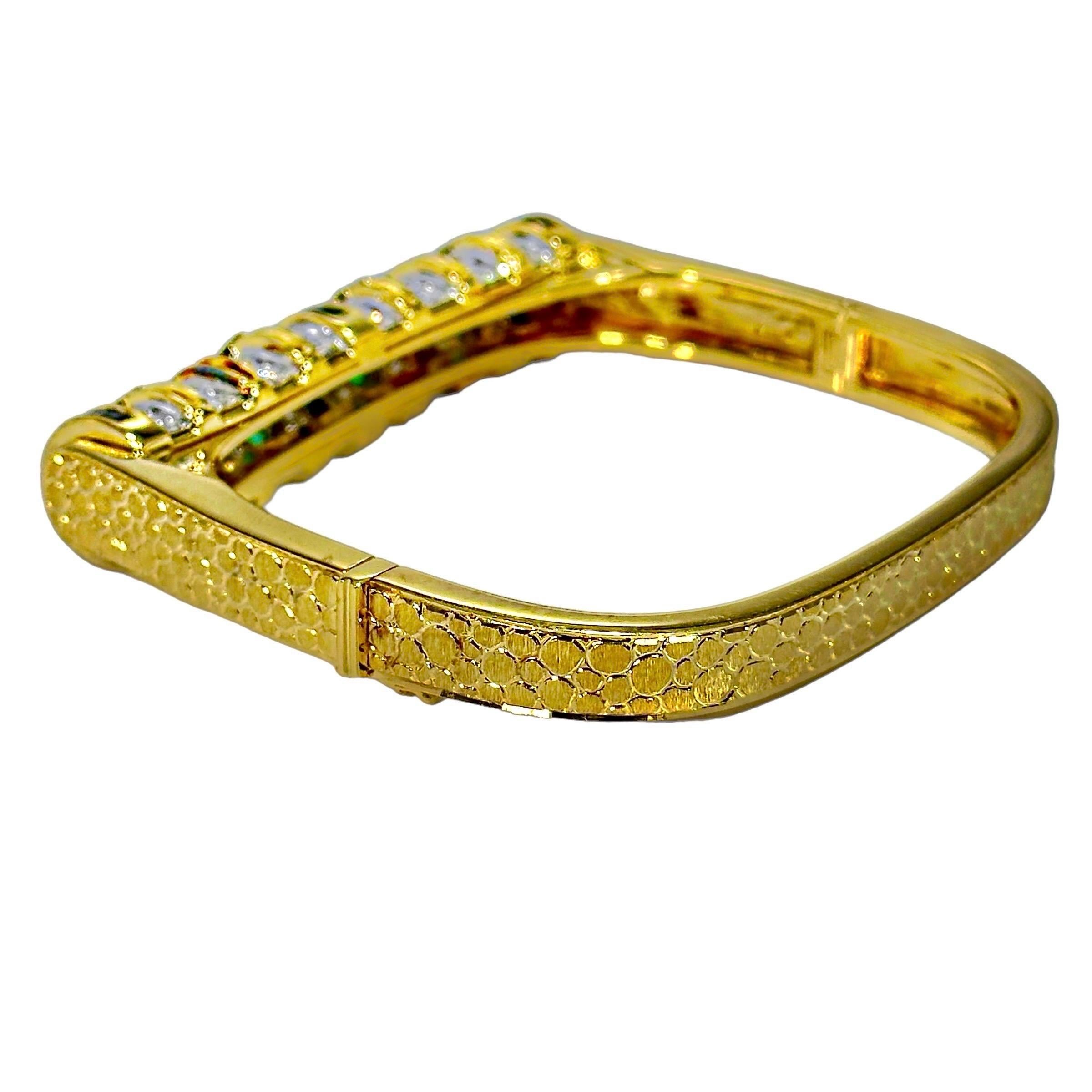  Bracelet jonc inhabituel en or jaune 18 carats en forme de U avec diamant, rubis, saphir et émeraude Pour femmes 