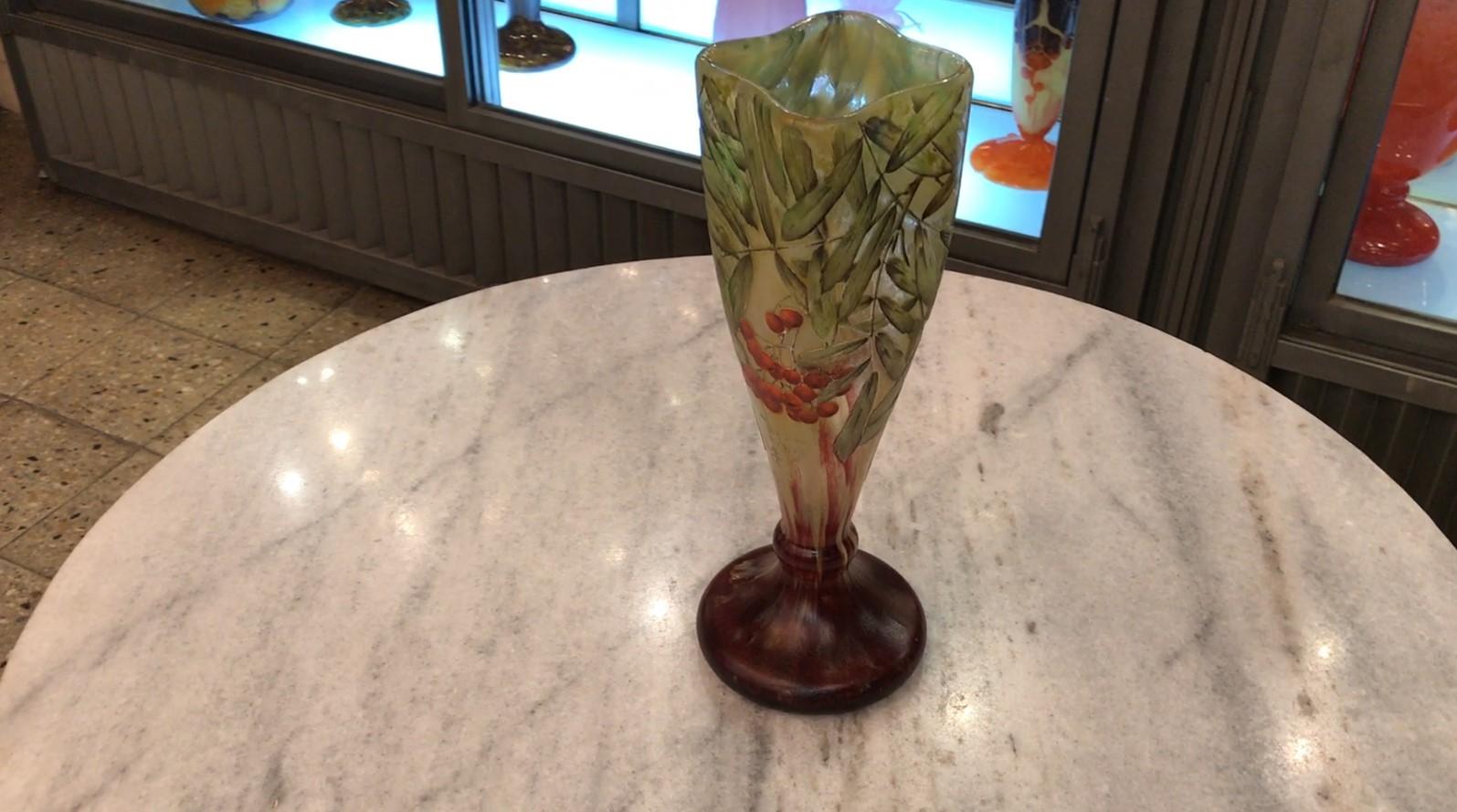 Unusual Vase, Sign: Daum Nancy France, Style: Jugendstil, Art Nouveau For Sale 7