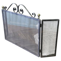 Used Unusual Very Heavy Iron Fire Guard   This is an unusual Fireguard
