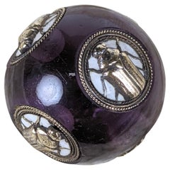 Insólita chincheta victoriana de amilita y esmalte