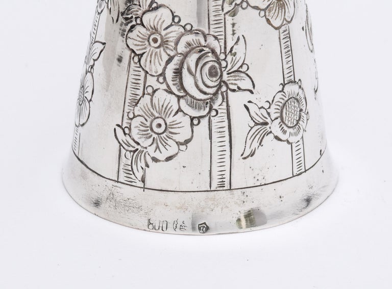 Unusual Victorian Period Hanau Continental Silver (.800) Wager Cup-Form Bell For Sale 4
