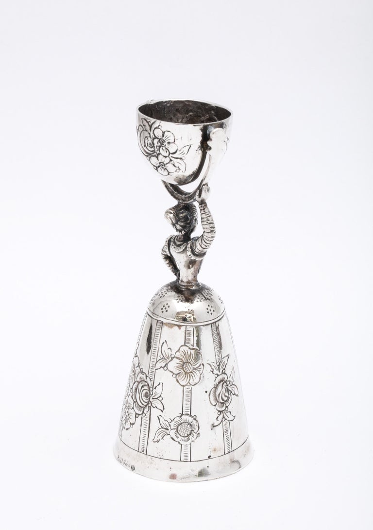 Unusual Victorian Period Hanau Continental Silver (.800) Wager Cup-Form Bell For Sale 5
