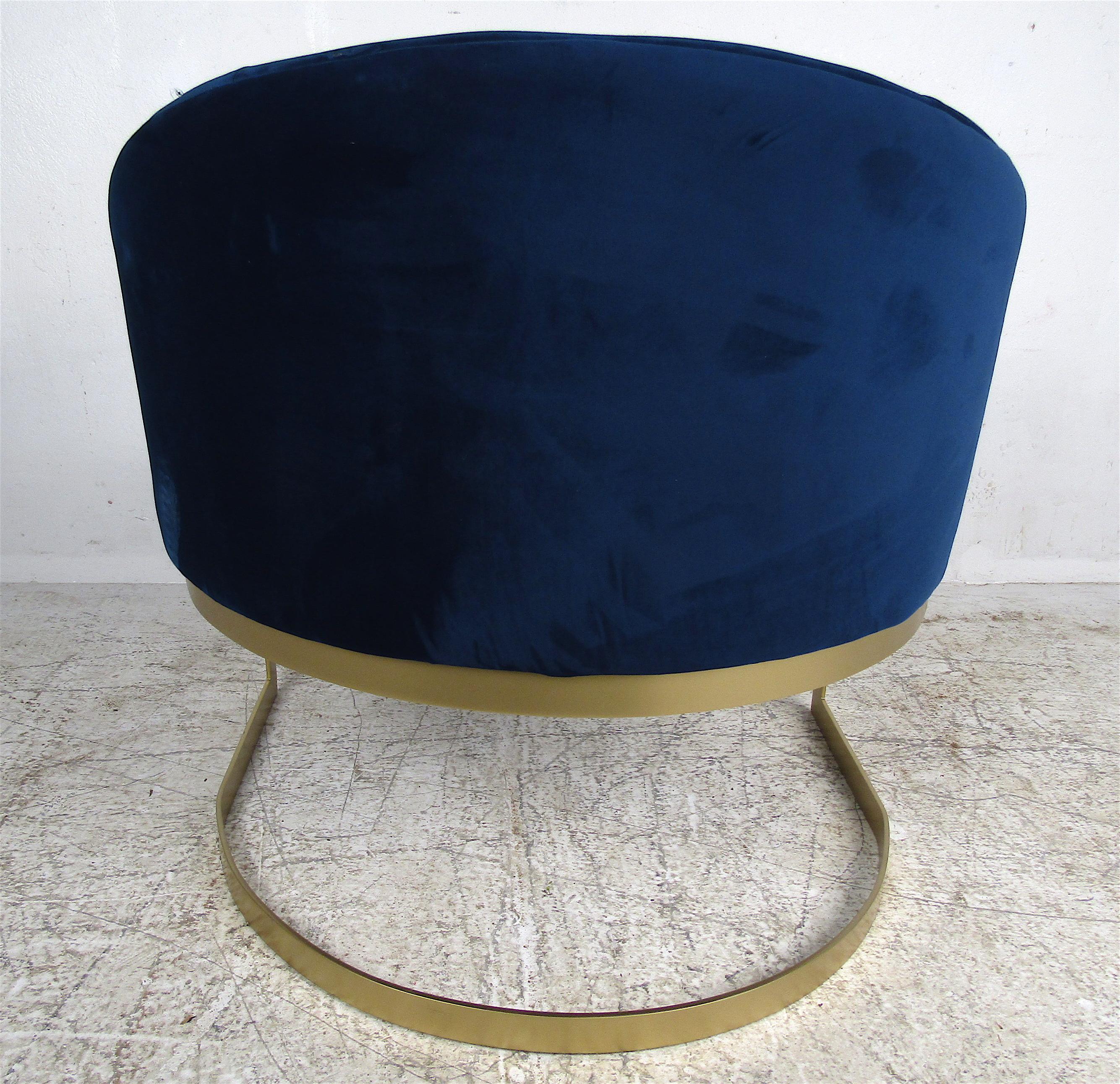 Ungewöhnlicher freitragender blauer Vintage-Loungesessel (Ende des 20. Jahrhunderts) im Angebot