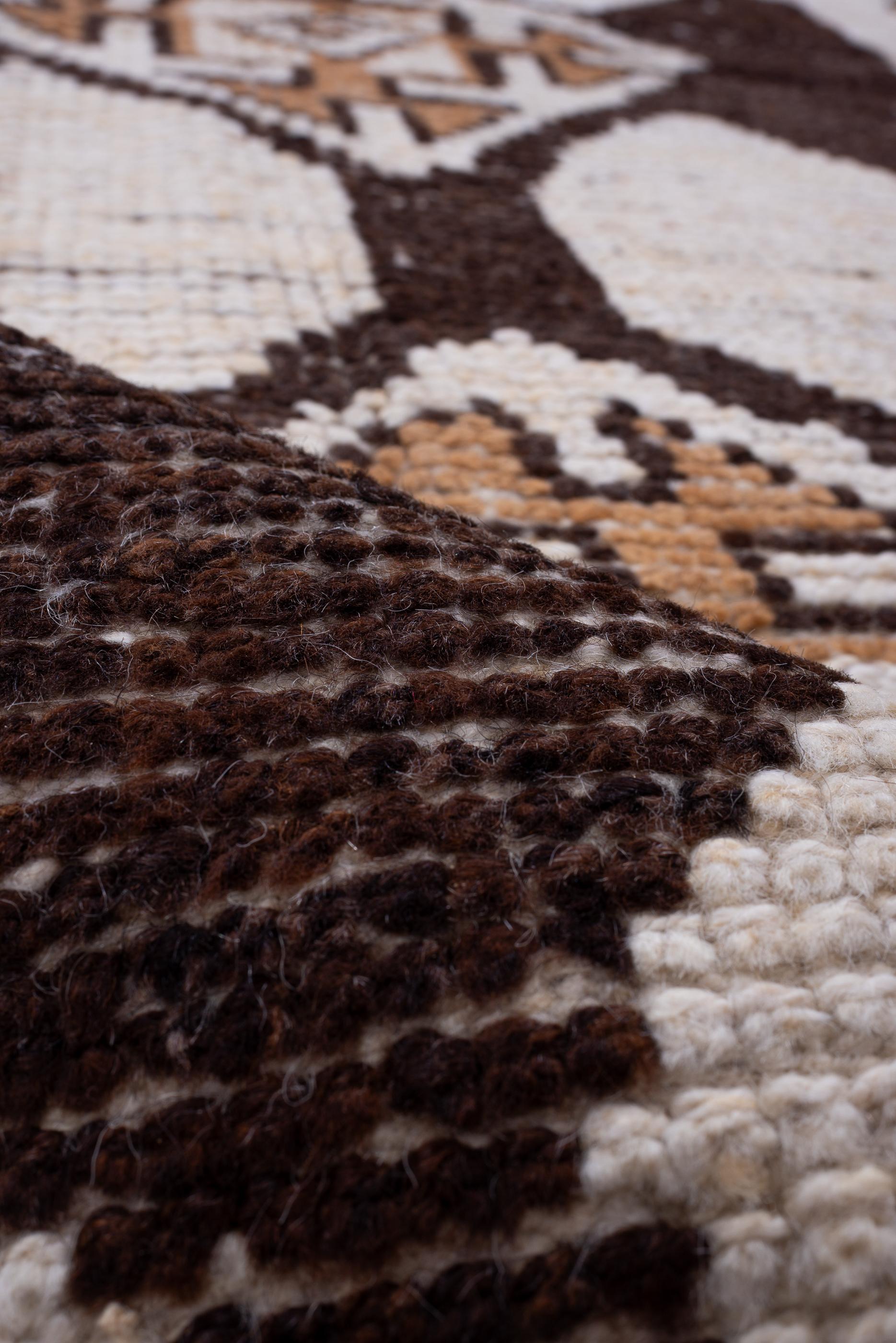 Lana Insolito tappeto Kars vintage con bordo a Zig Zag in vendita