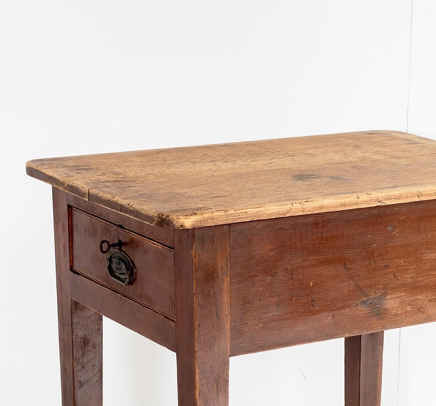 Unusual Welsh Pine Hall Occasional Table Desk with Single Drawer Circa 1890 For Sale 5