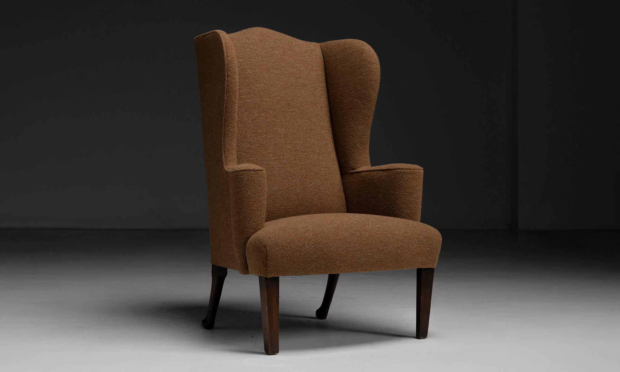 Inglese Unusual Wingback Armchair in Wool, England circa 1900 in vendita