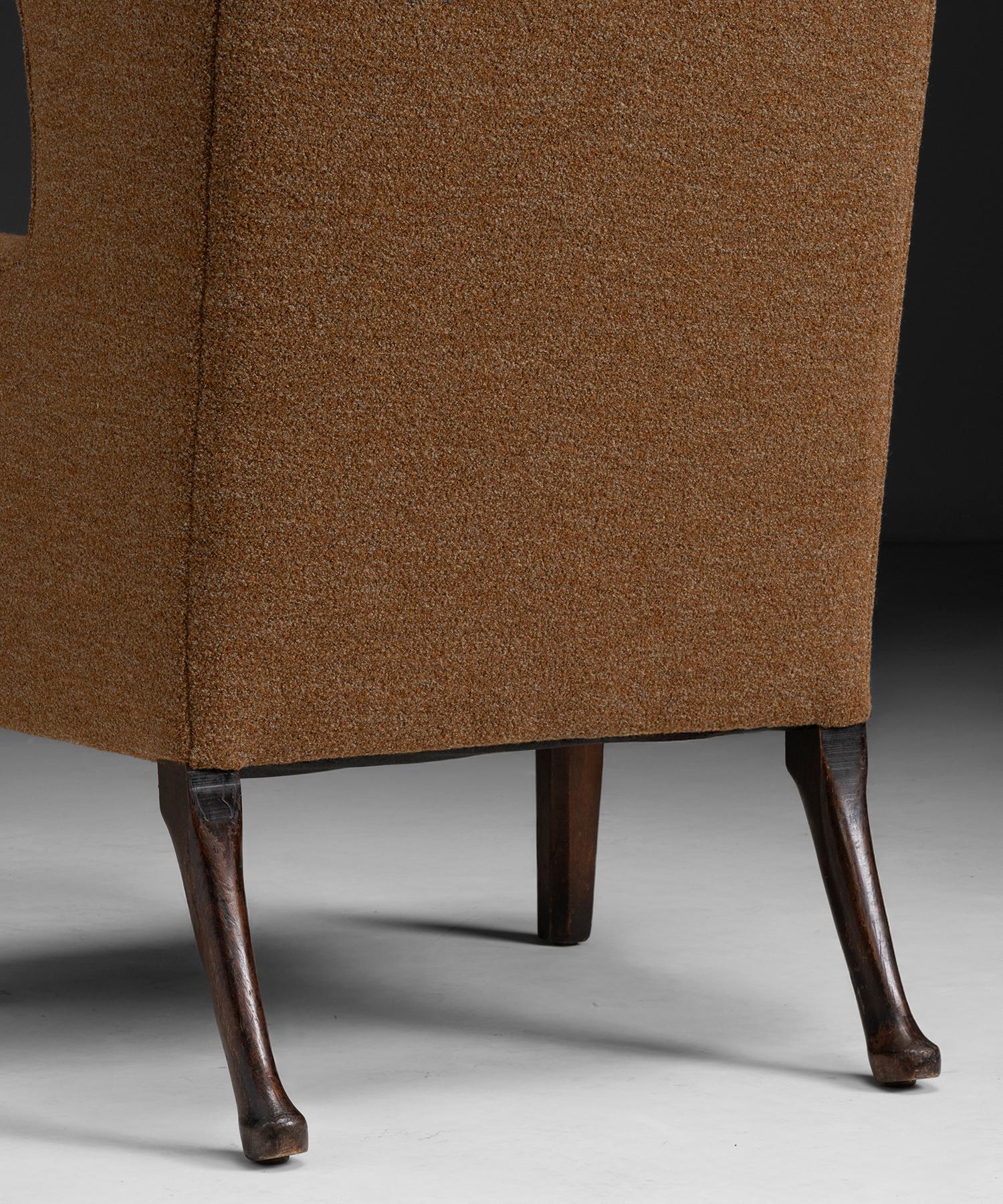 Unusual Wingback Armchair in Wool, England circa 1900 in vendita 1