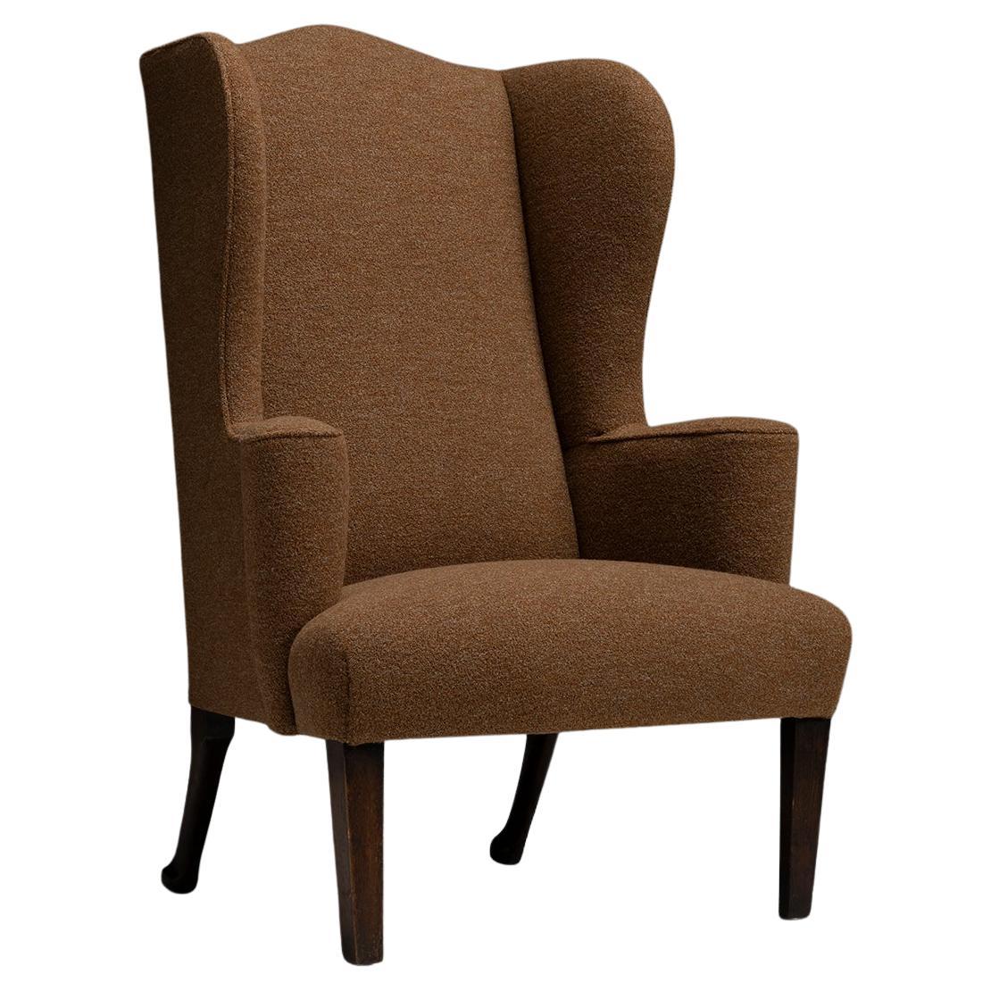 Unusual Wingback Armchair in Wool, England circa 1900 in vendita