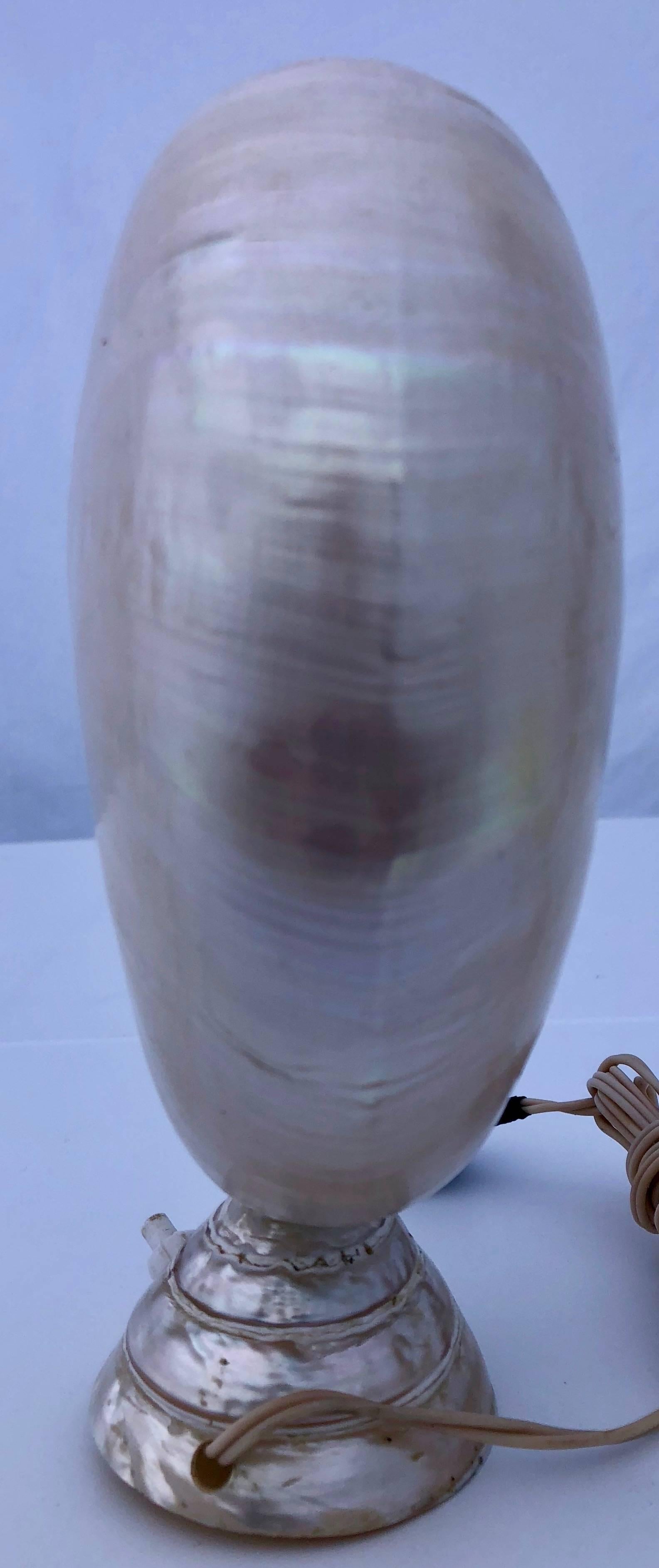 Unusually Large Seashell Mother-of-Pearl Table Lamp with a Mother-of-Pearl Base In Good Condition In Petaluma, CA