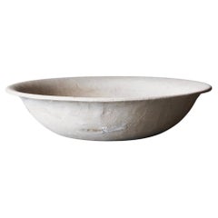 Unusually large Willy Guhl planter for Eternit. Ca 1960s Switzerland.