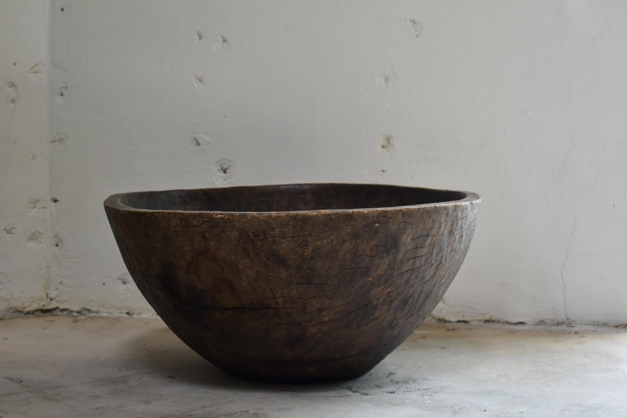 Unusually Large Wooden Bowl In Good Condition For Sale In Miami, FL
