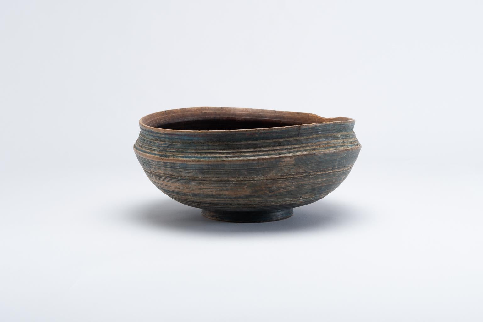 Unusually Shaped Swedish Wooden Bowl from circa 1800 2