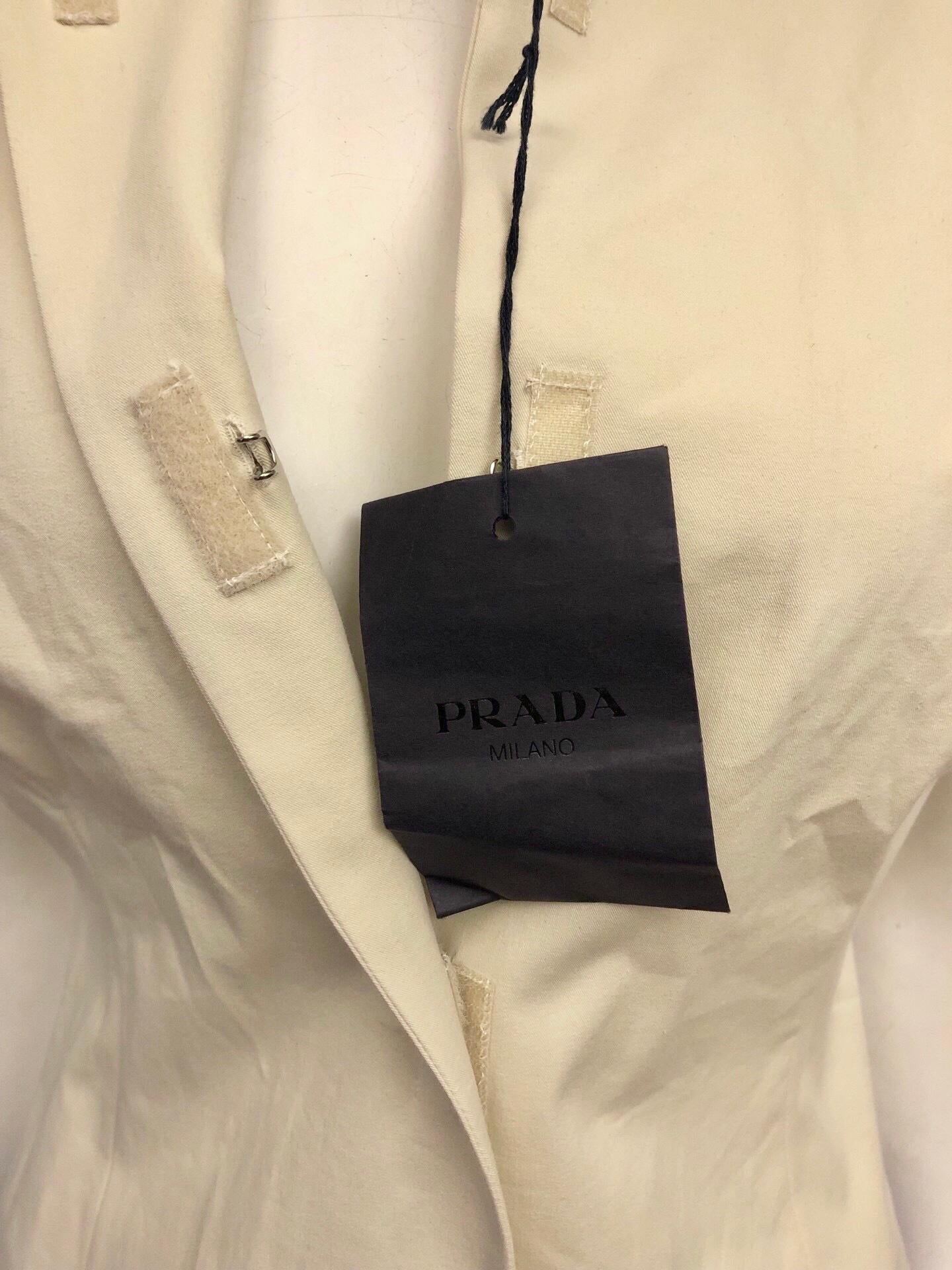 Women's or Men's Unworn 1998 Prada Beige Cotton/Spandex Mandarain Collar Sleeveless Top For Sale