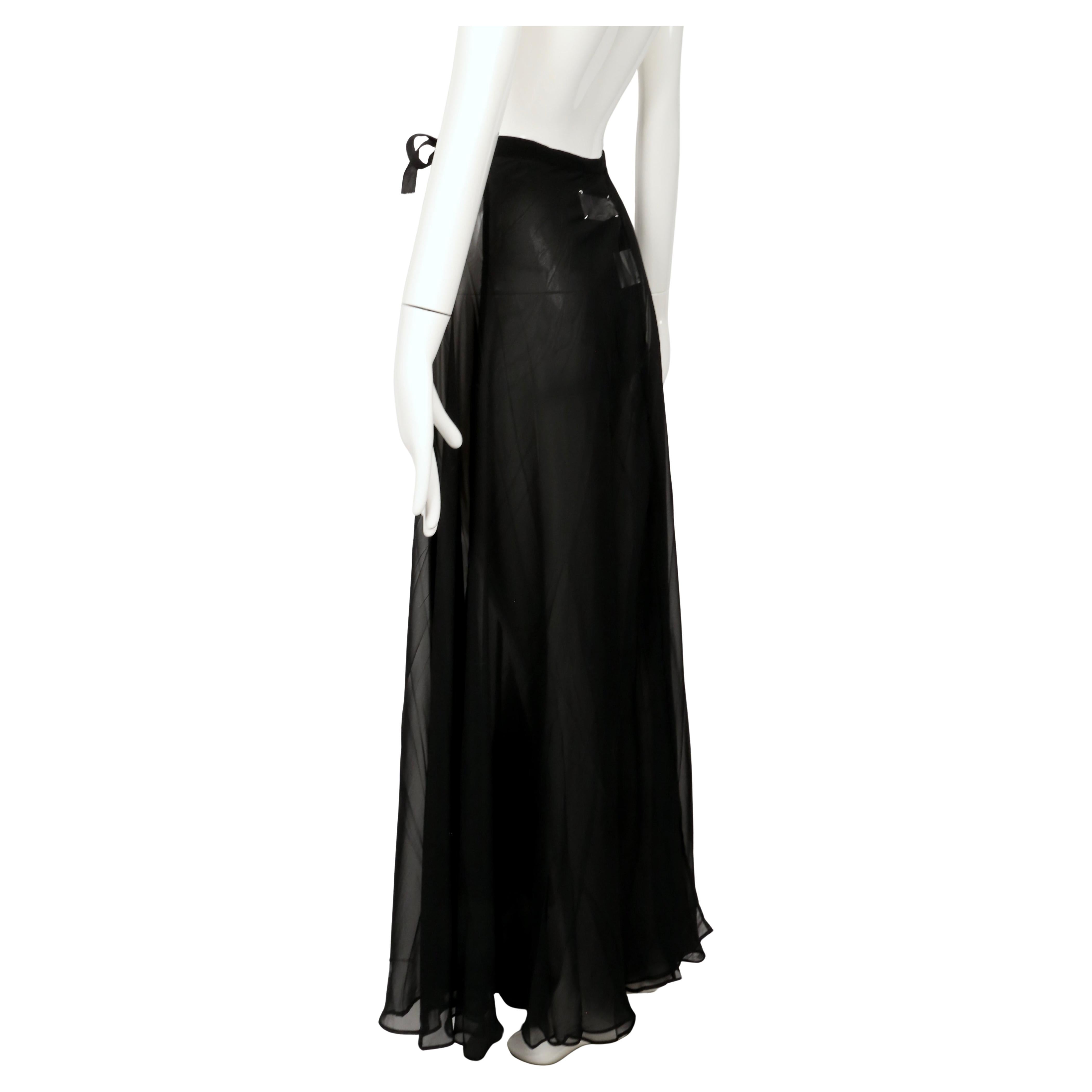 falda RUNWAY negra 