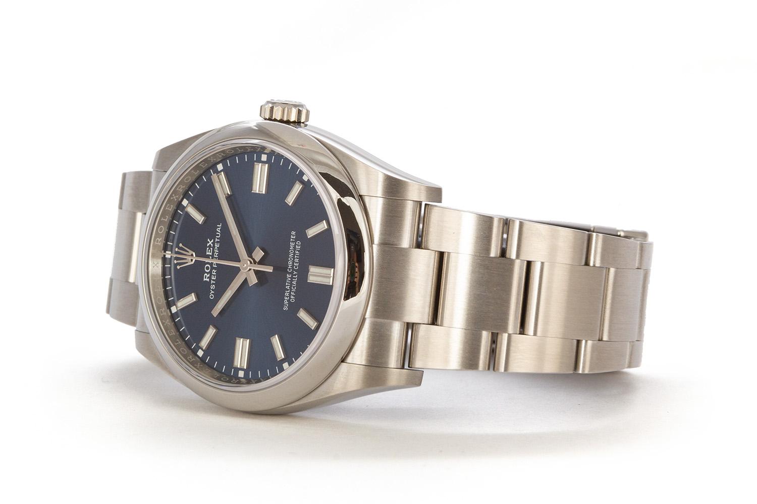 Contemporary Unworn 2021 Rolex Stainless Steel Oyster Perpetual Blue BNIB 126000