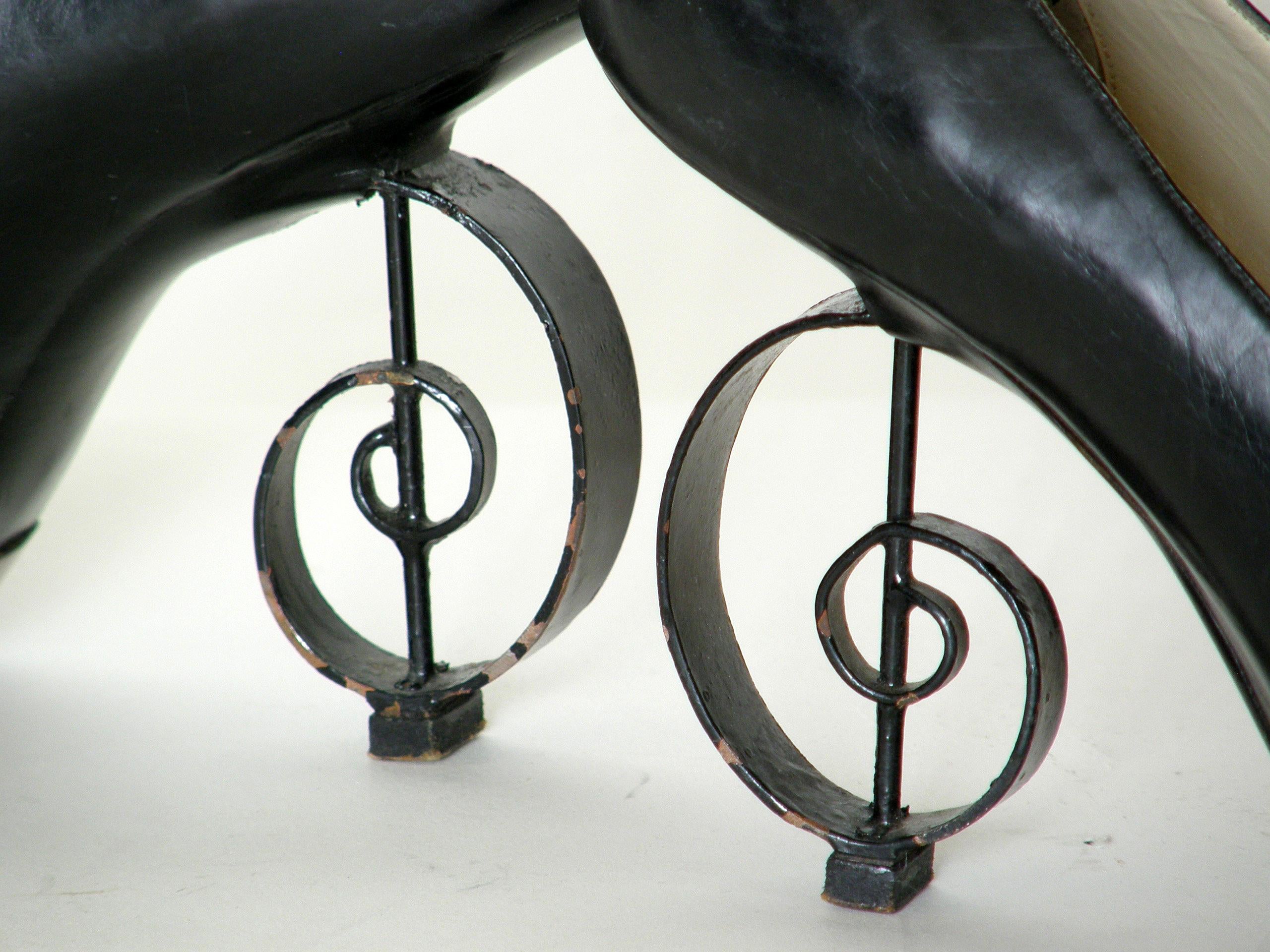 Unworn Albion Black Leather Musical Theme Pumps with G-Clef Heel Design In Excellent Condition In Chicago, IL