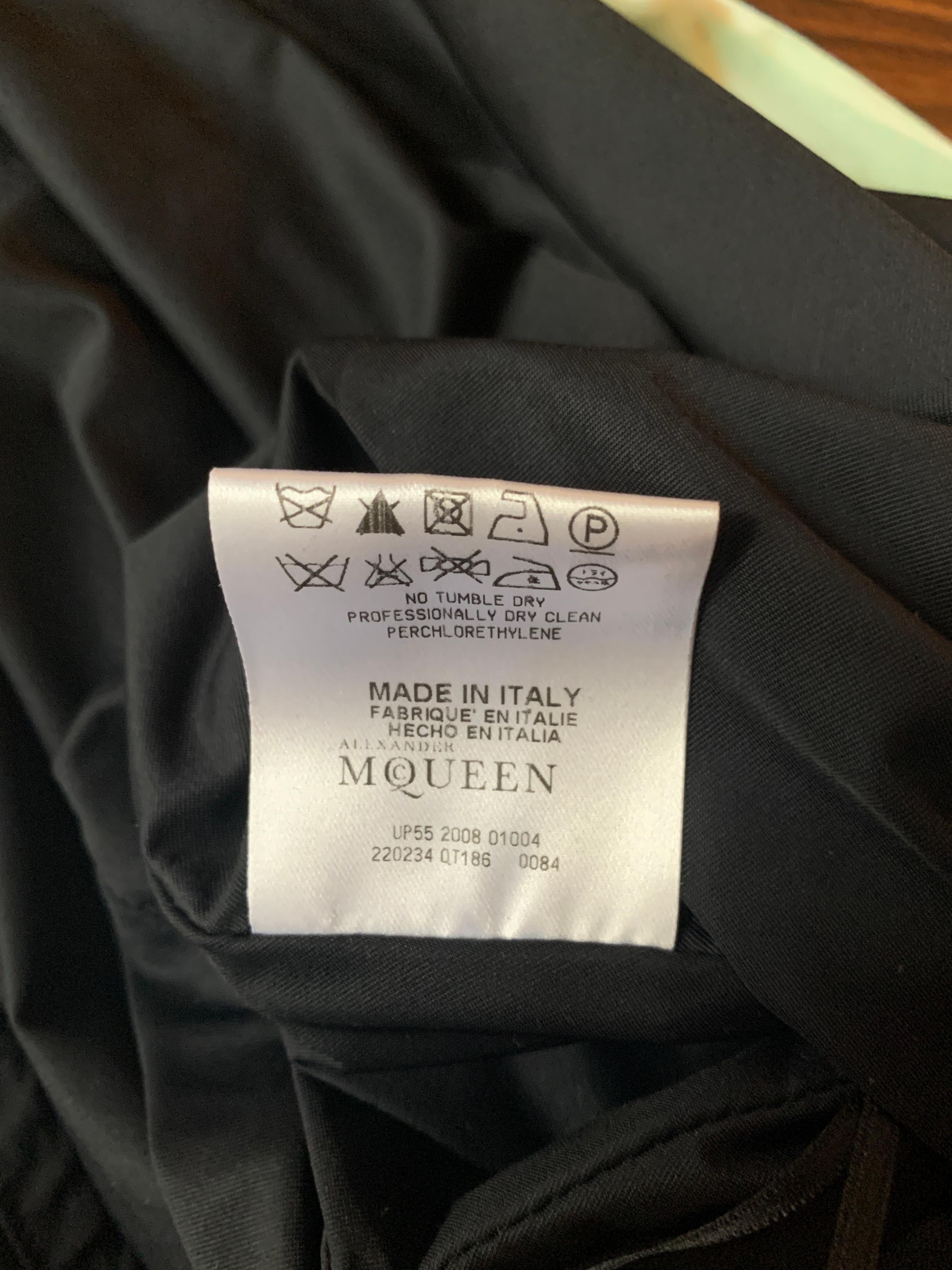 Unworn Alexander Mcqueen 2008 Black Jersey Draped Strap Dress  For Sale 4