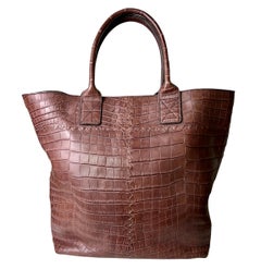 UNWORN Bottega Veneta Matte Brown Crocodile XL Top Handle Bag Tote Weekender
