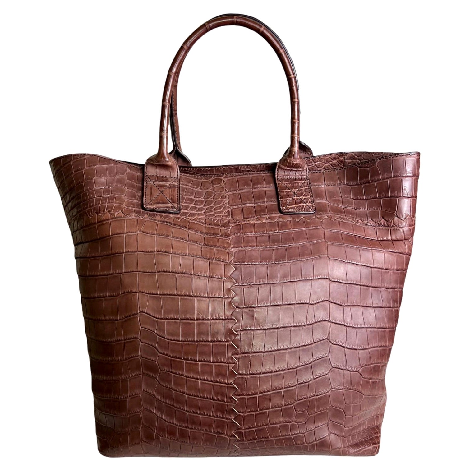 UNGEWONN Bottega Veneta Matte Brown Crocodile XL Top Handle Bag Tote Weekender