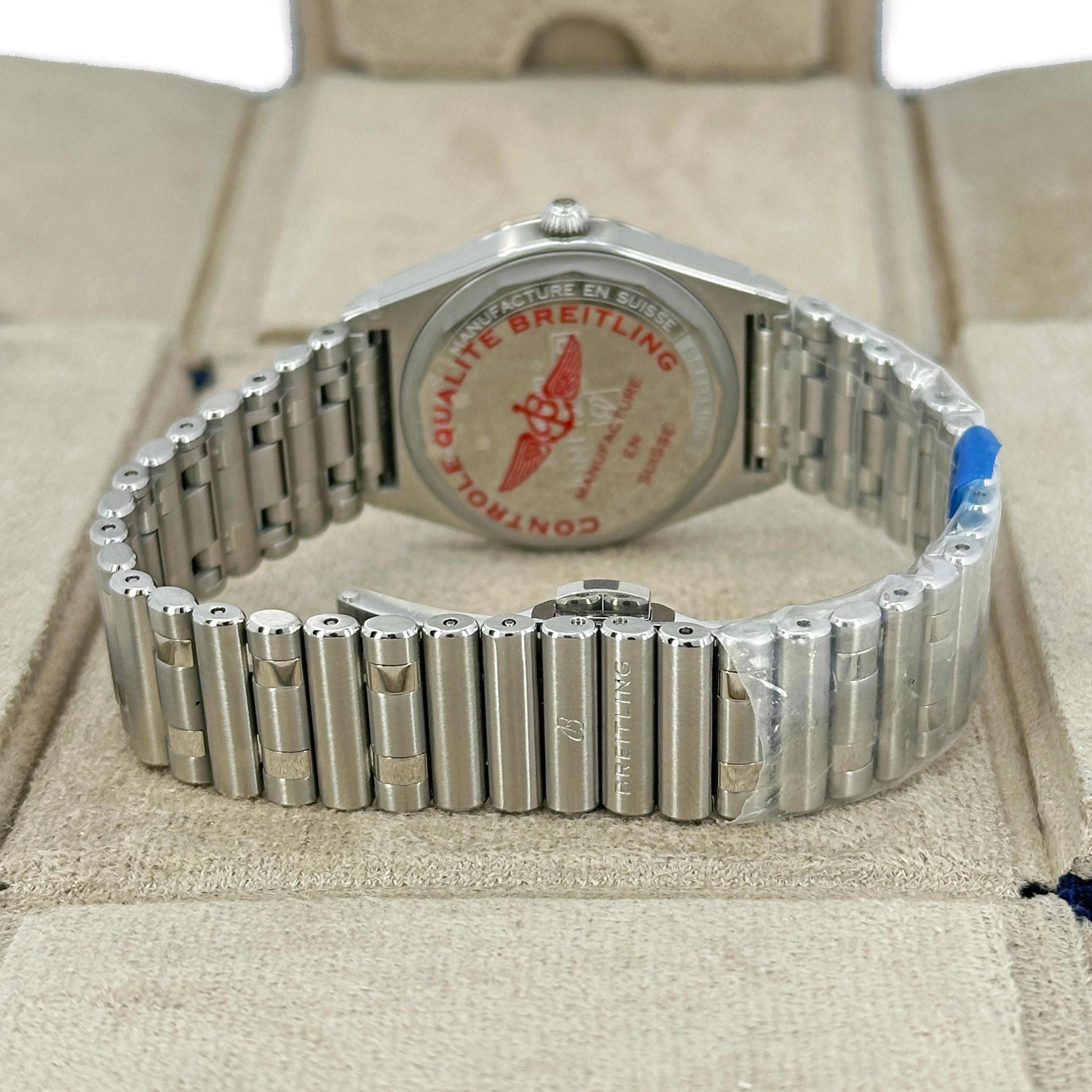 Ungetragener Breitling Chronomat 32 Referenznummer A77310101C1A1, Komplettset, 2025 im Angebot 9